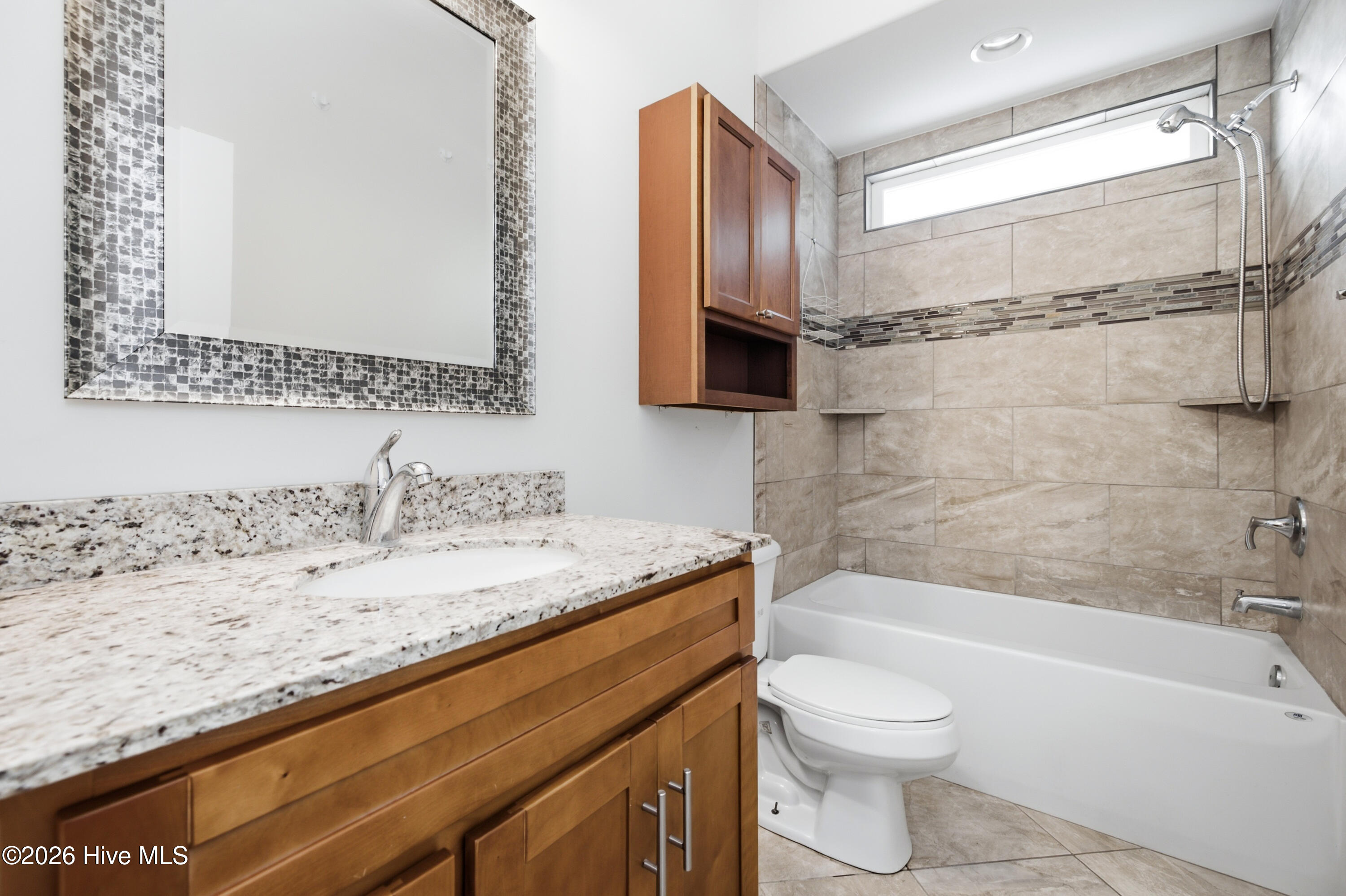 1615 Spot Lane Unit 2 Property Photo 12