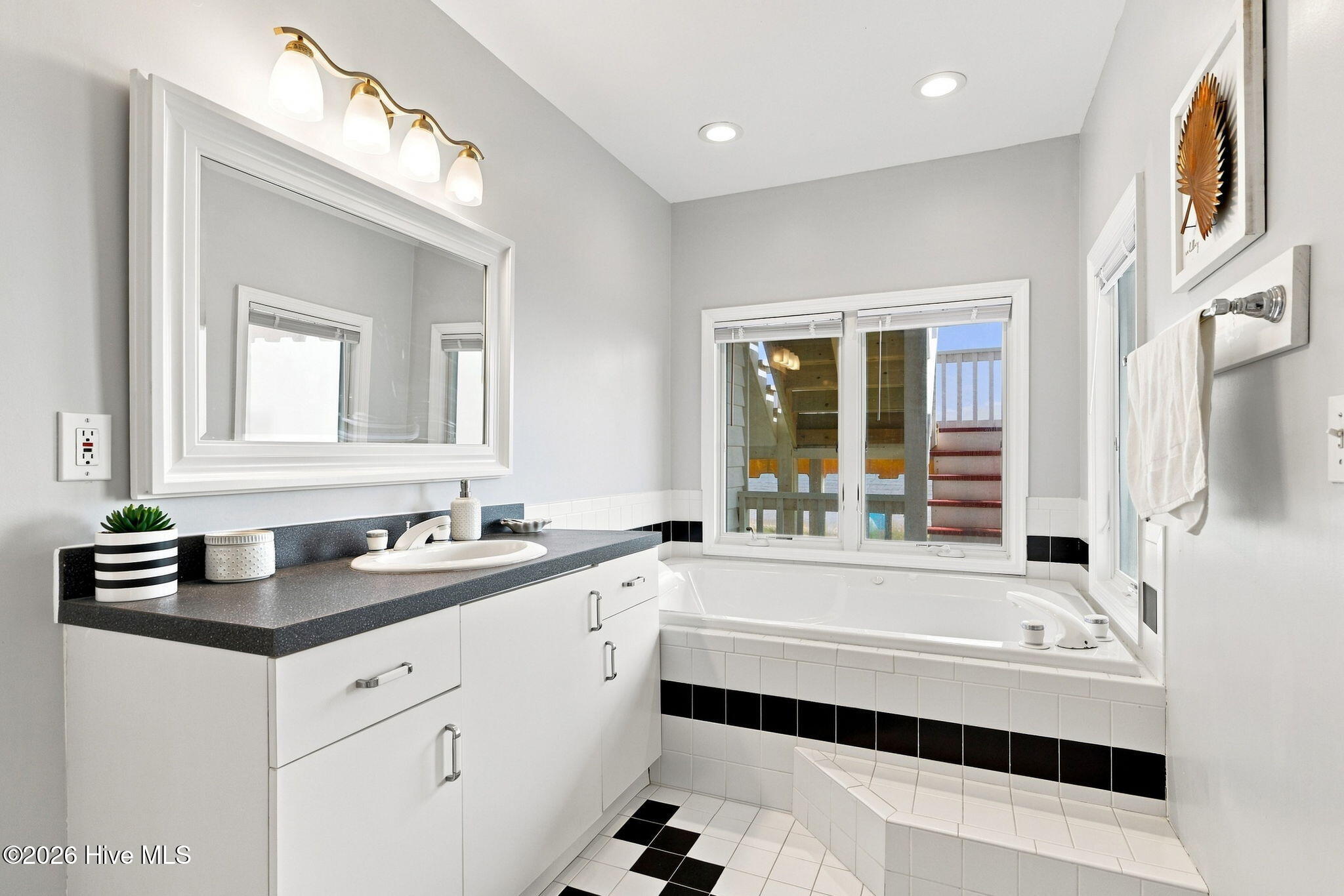 3903 Ocean Drive E&w Property Photo 42