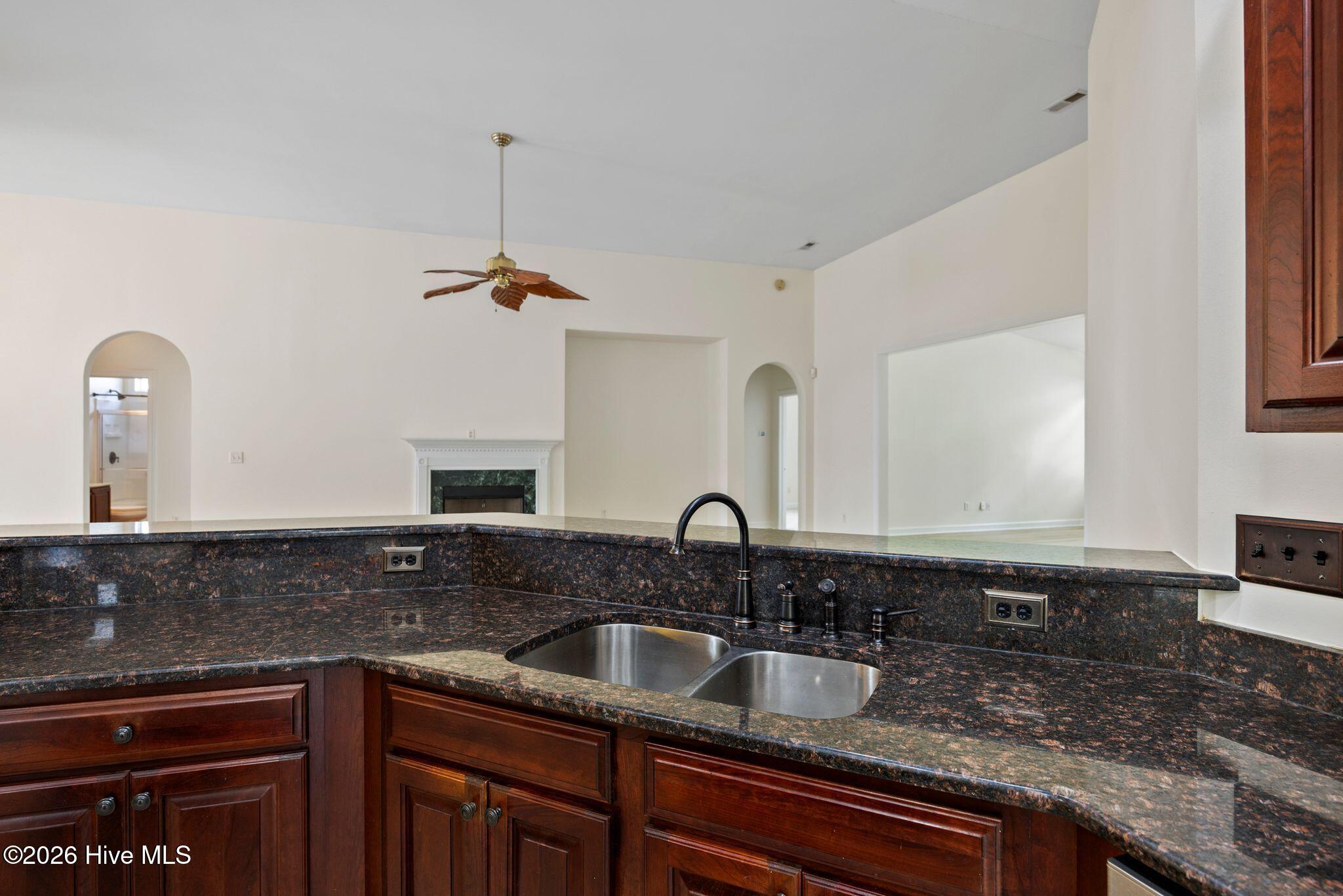 696 Donmovin Court Nw Property Photo 18