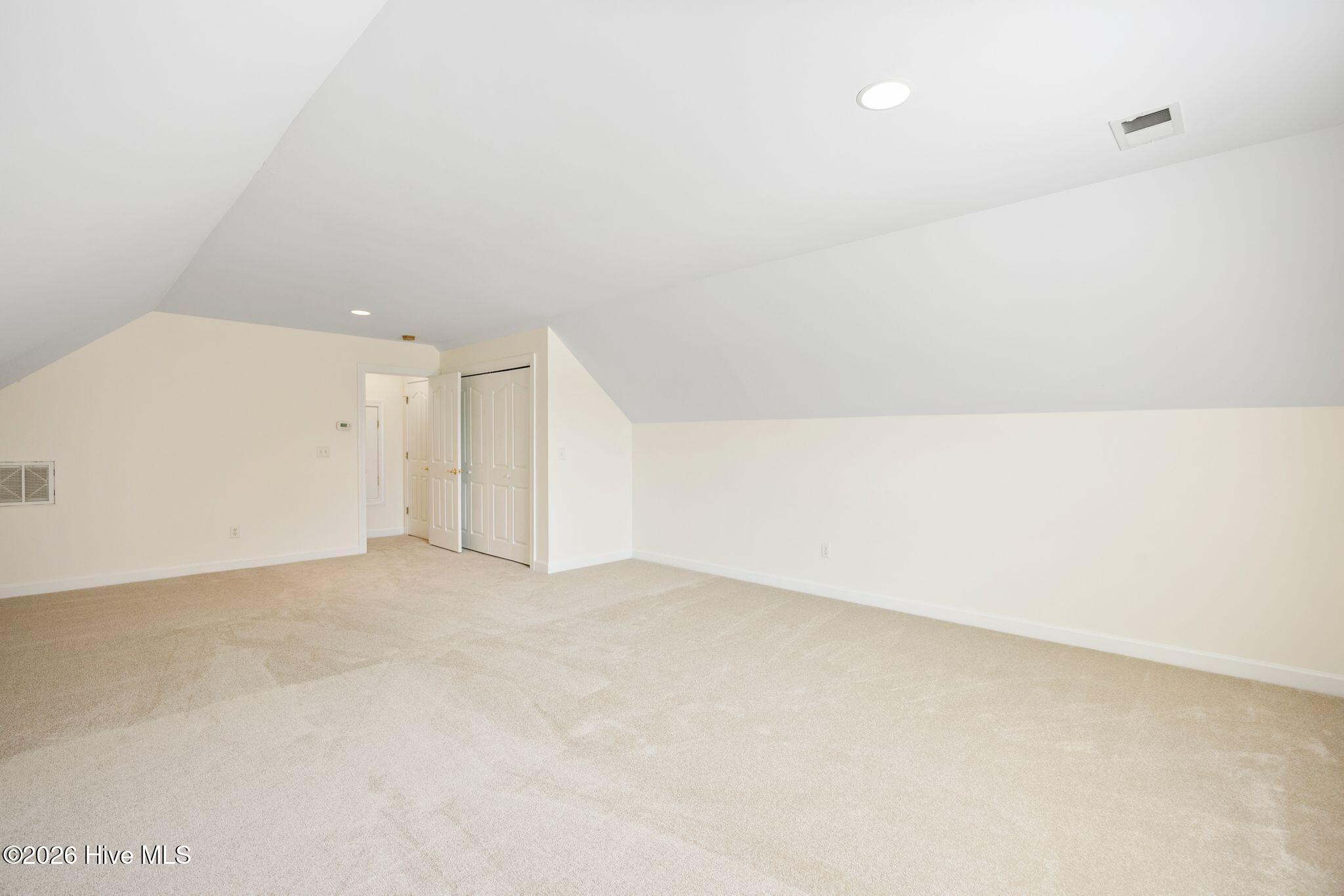 696 Donmovin Court Nw Property Photo 33