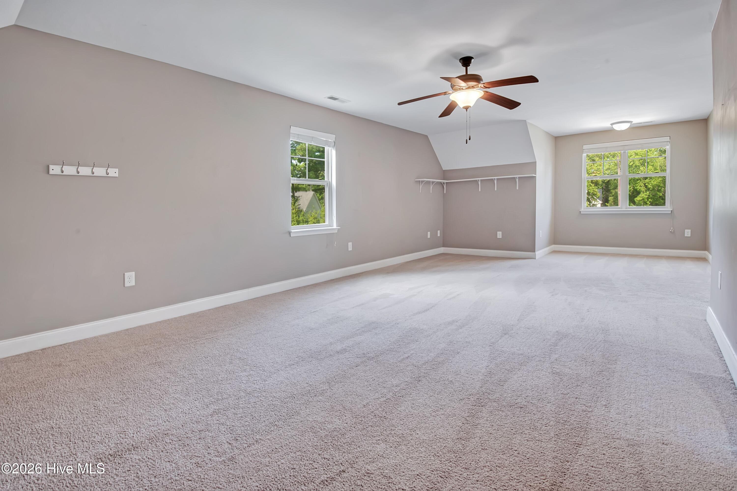 105 Birdsong Court Property Photo 32