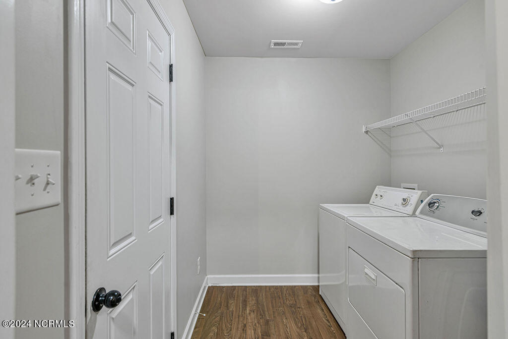 258 Breakwater Drive Property Photo 9
