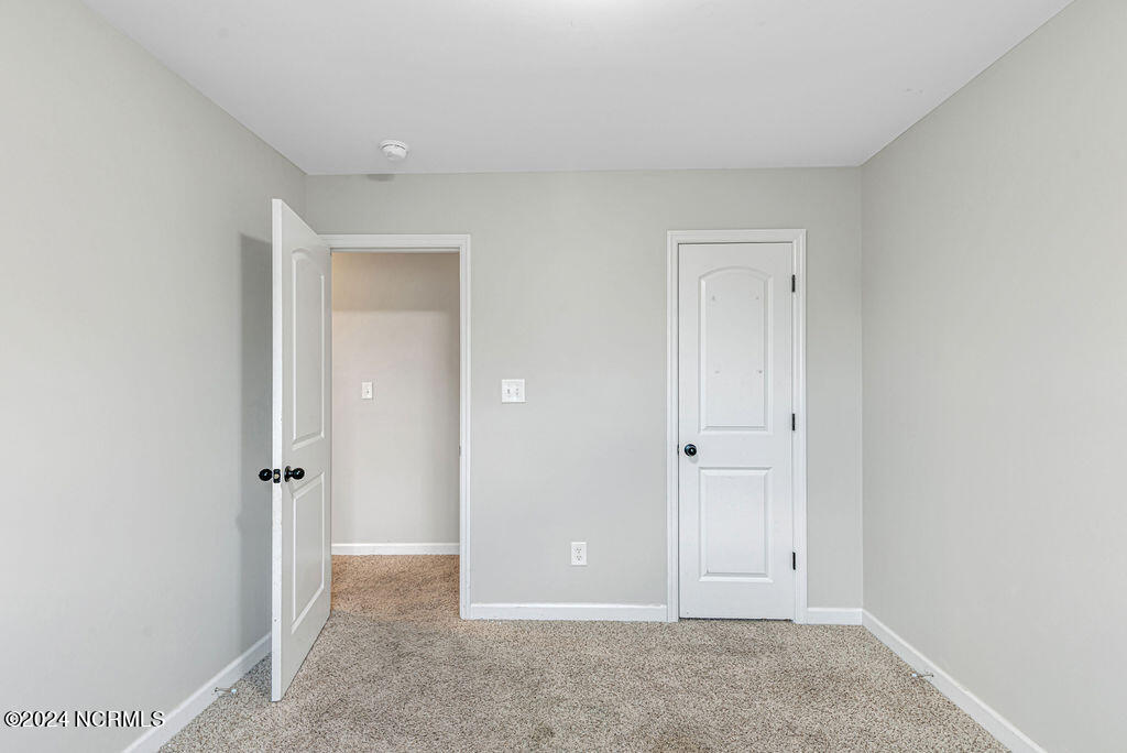 258 Breakwater Drive Property Photo 16