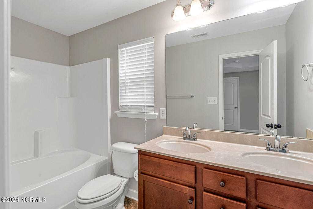 258 Breakwater Drive Property Photo 20
