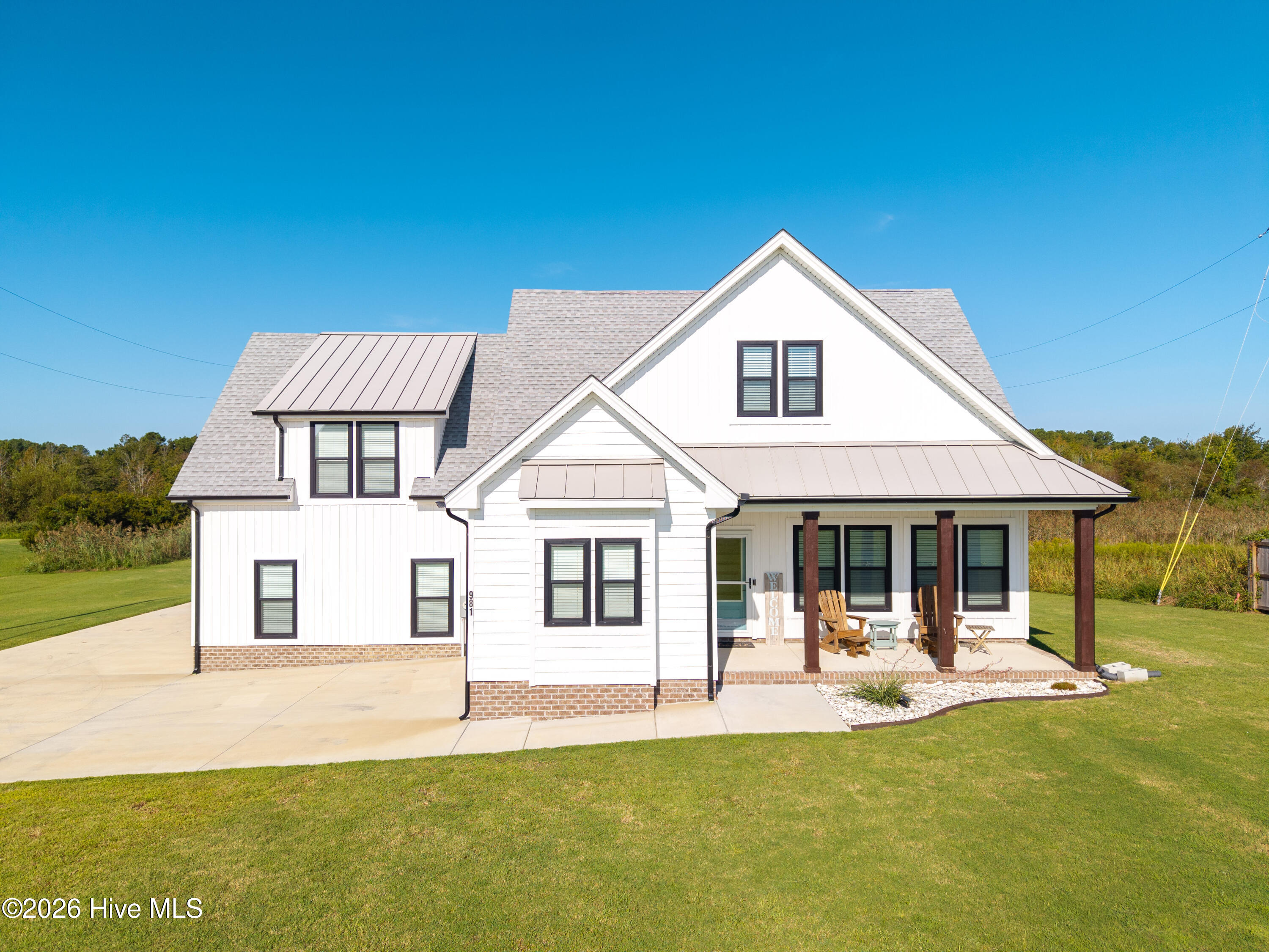 981 Waterlily Road Property Photo 1