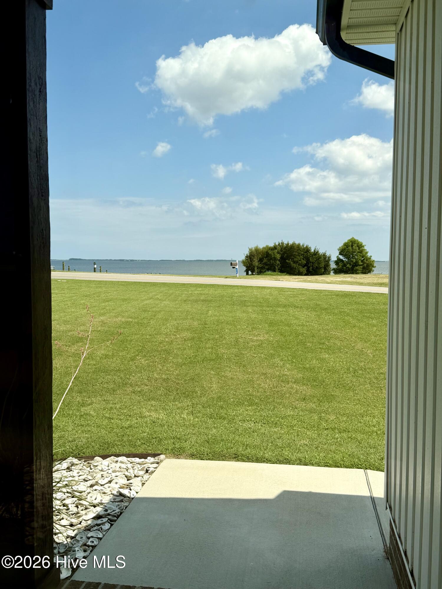 981 Waterlily Road Property Photo 4