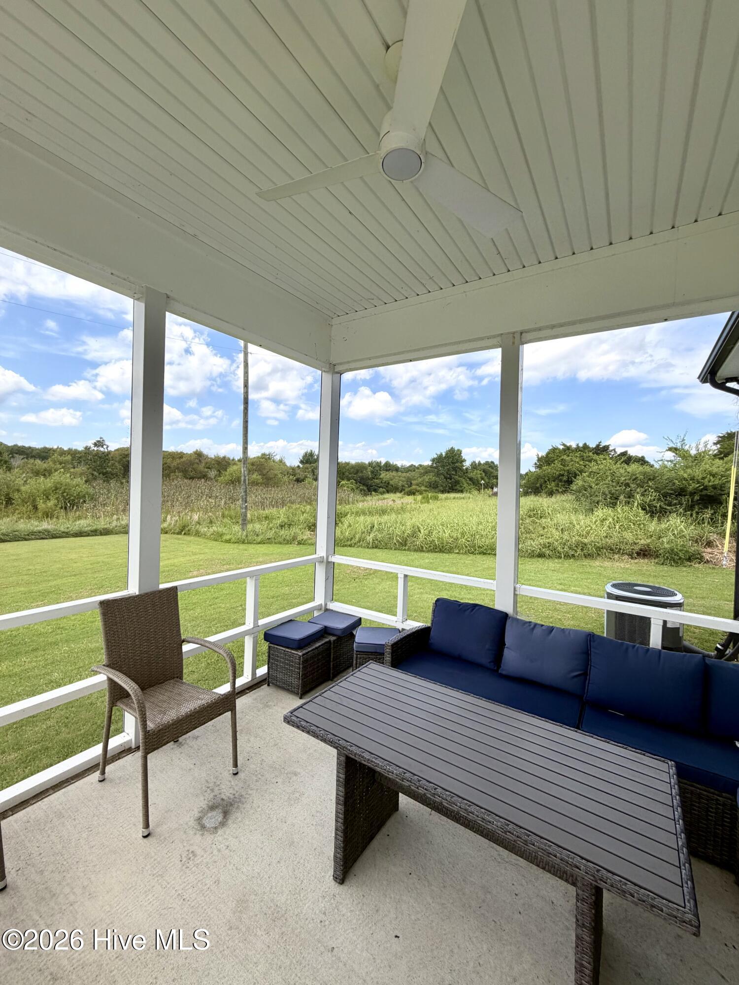 981 Waterlily Road Property Photo 11