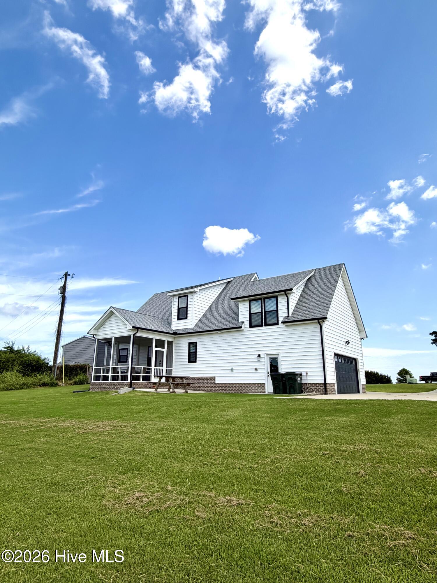 981 Waterlily Road Property Photo 35