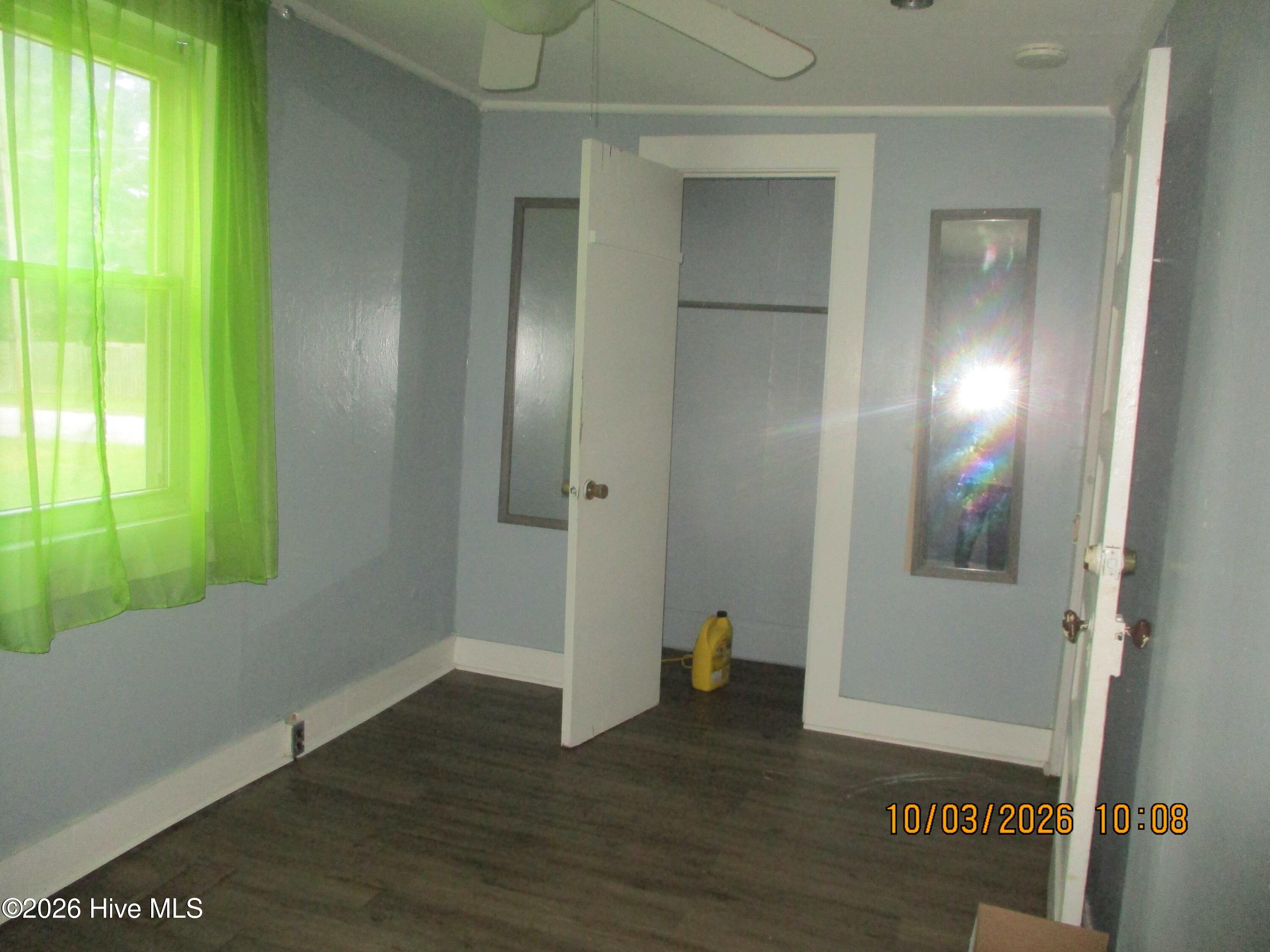 516 Winstead Street N Property Photo 9
