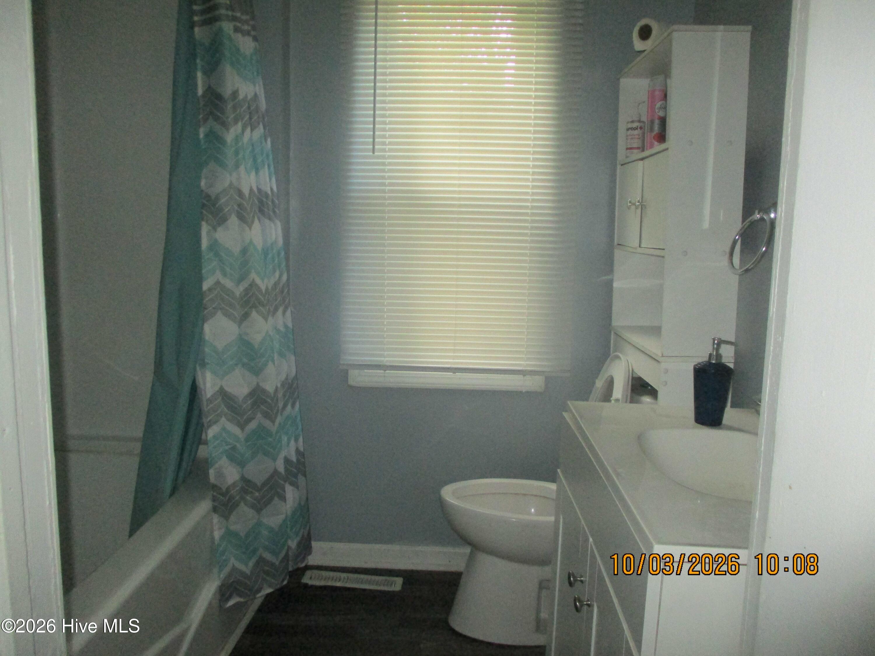 516 Winstead Street N Property Photo 11