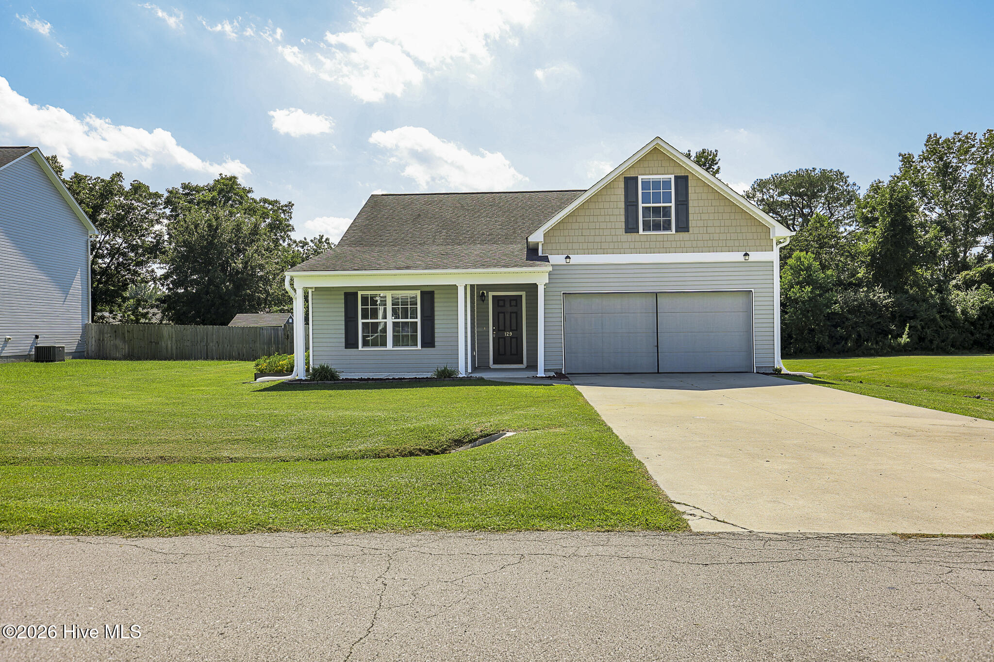 129 Backfield Place Property Photo 1