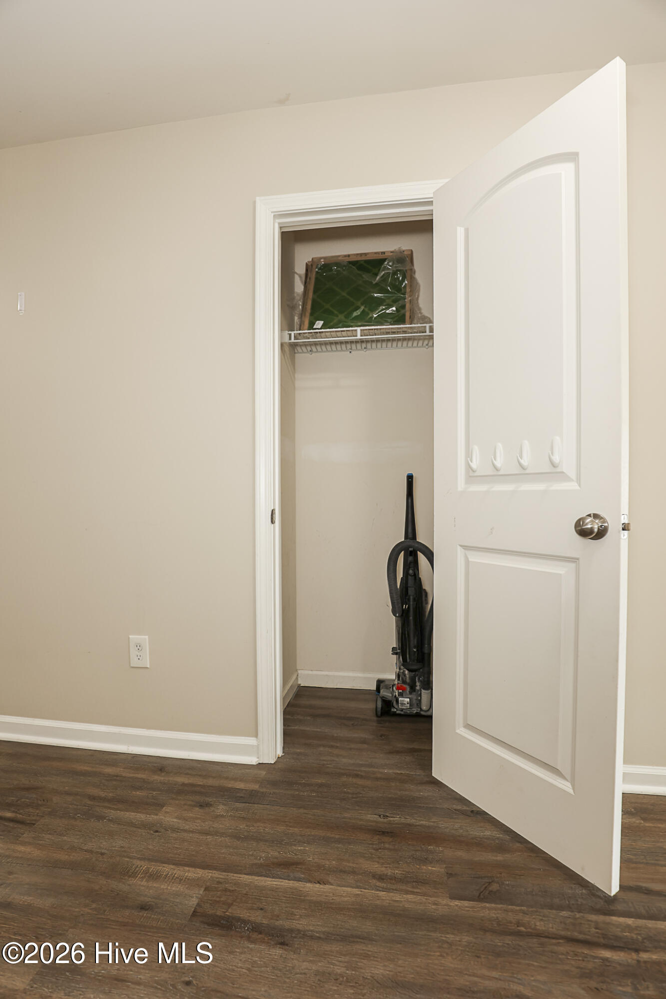 129 Backfield Place Property Photo 11