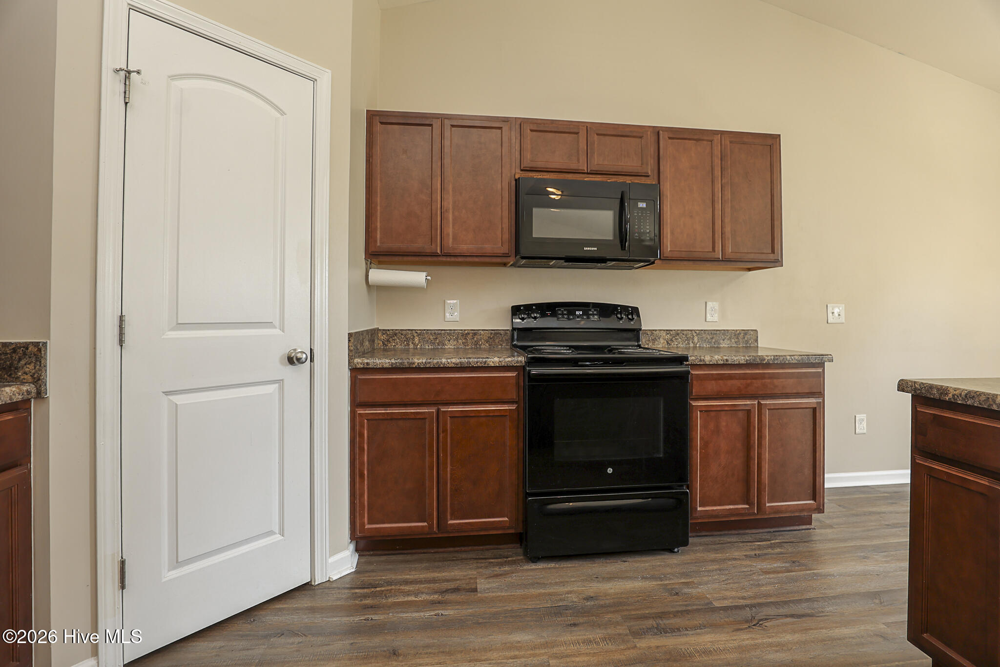 129 Backfield Place Property Photo 22