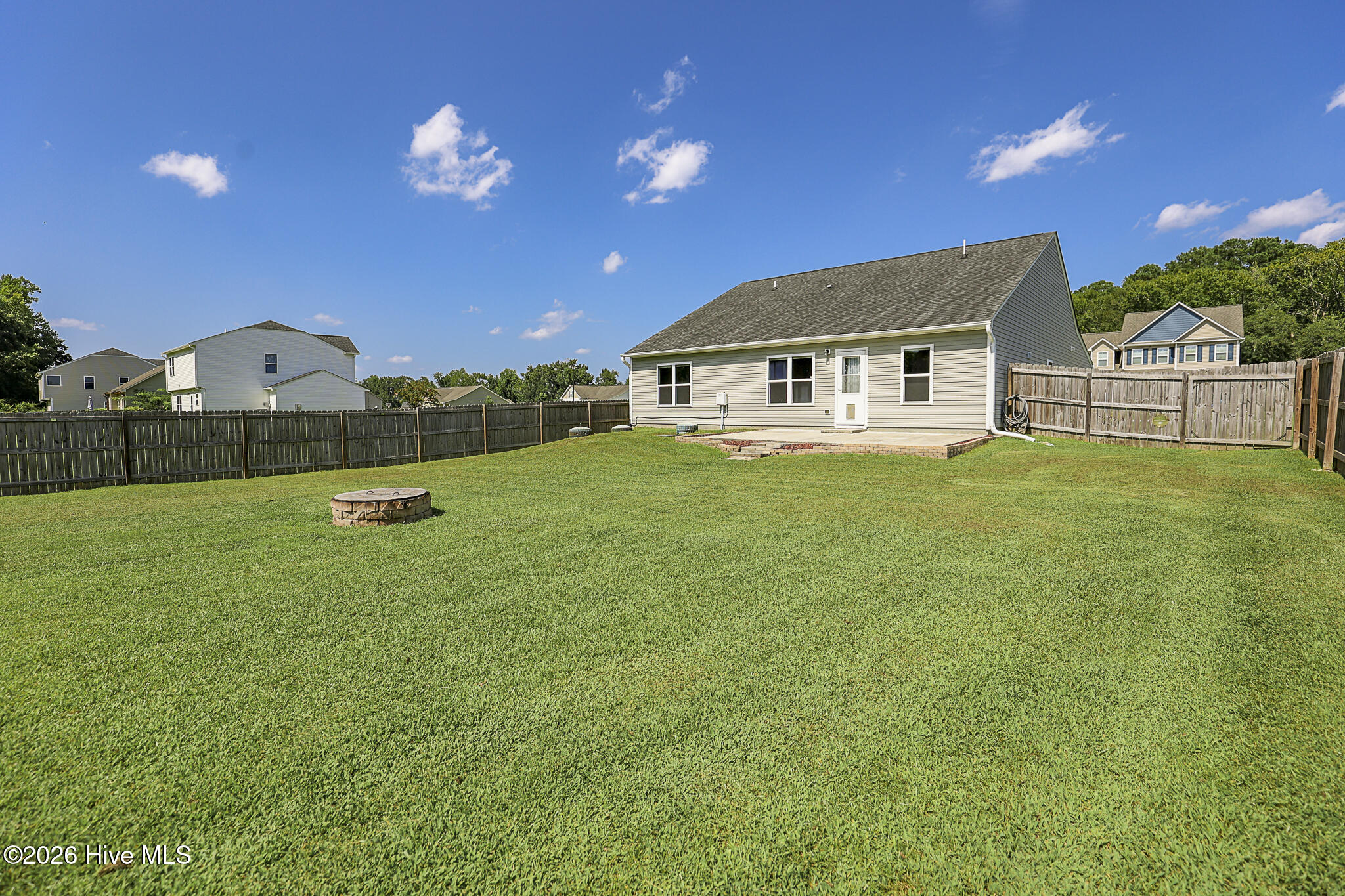 129 Backfield Place Property Photo 32