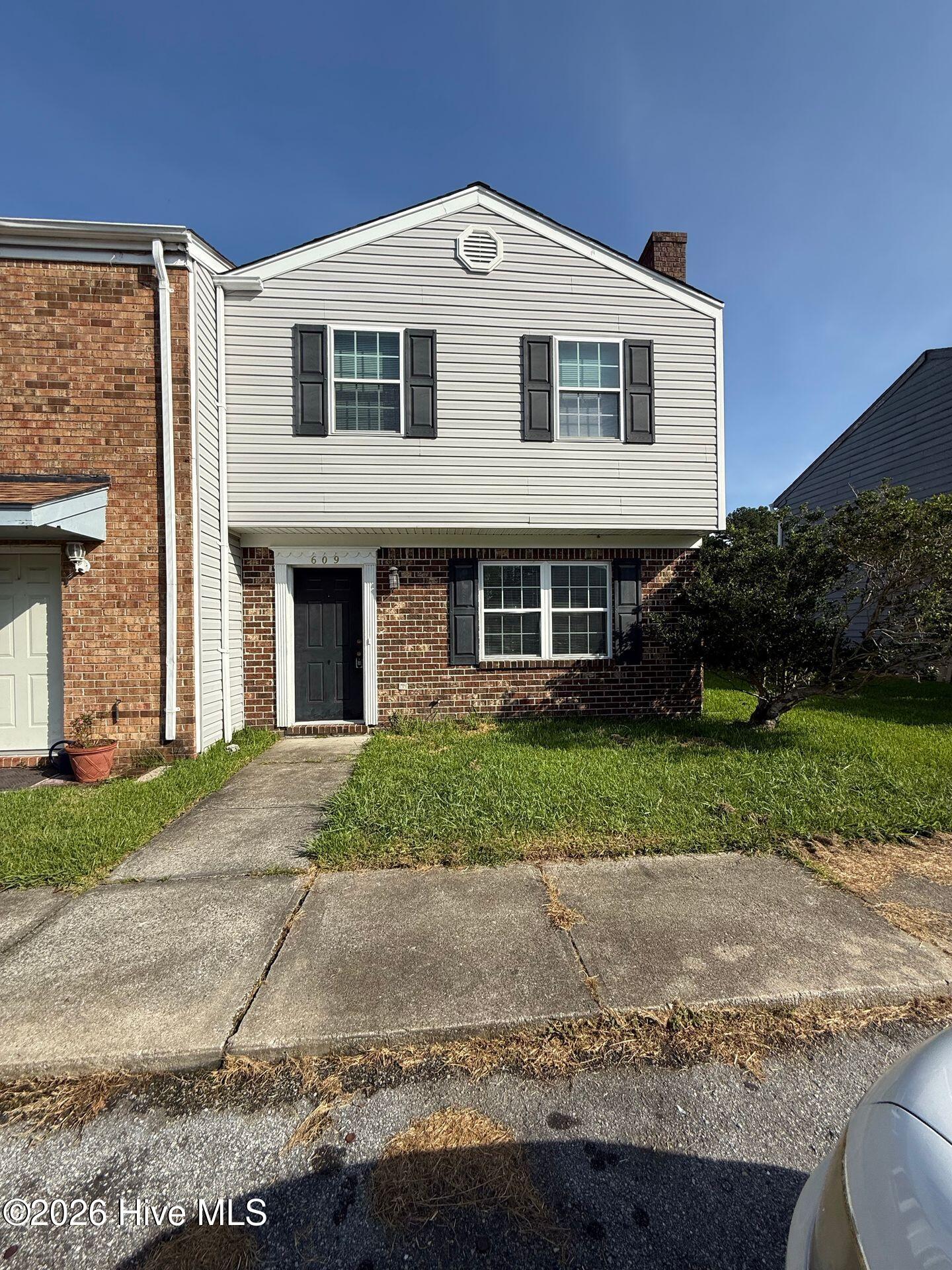 609 Myrtlewood Circle Property Photo 1