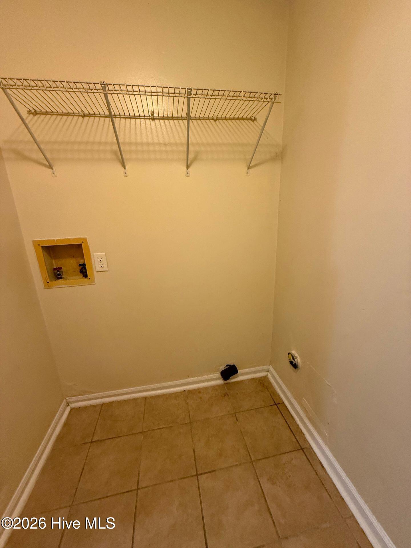 609 Myrtlewood Circle Property Photo 6
