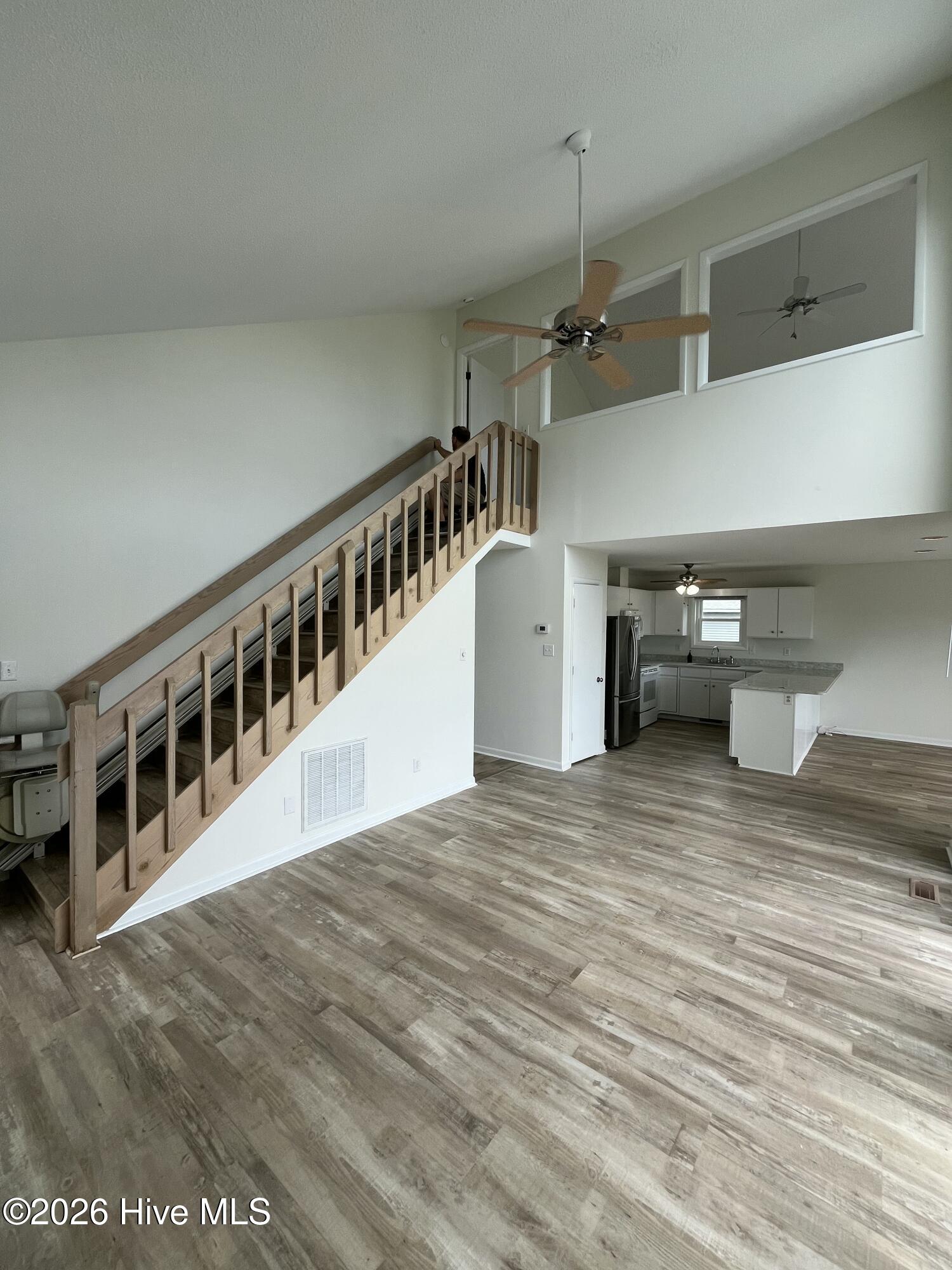 100 Longview Court Property Photo 23
