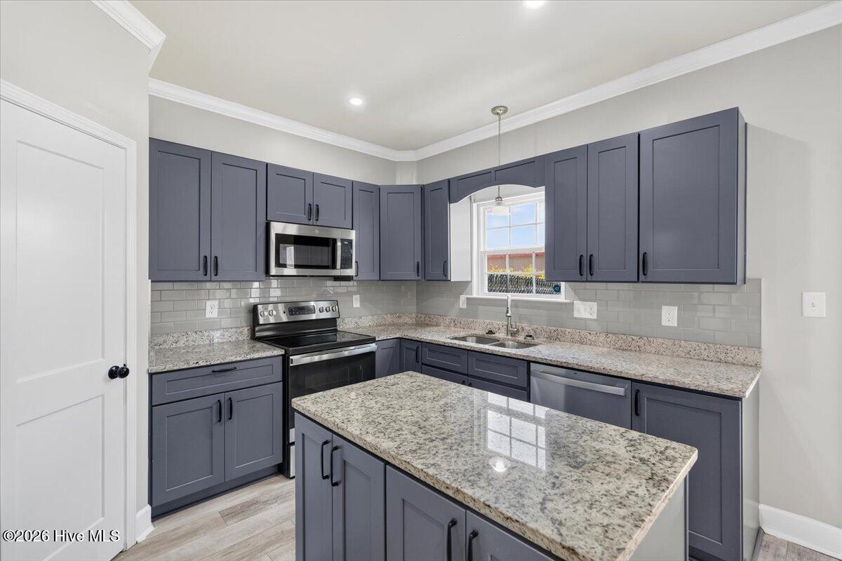 1208 Jessie Way Property Photo 15