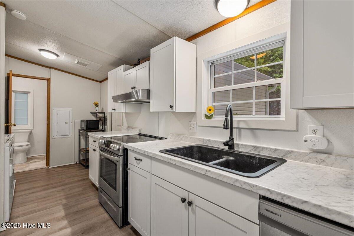 5620 Candy Mountain Road Property Photo 30