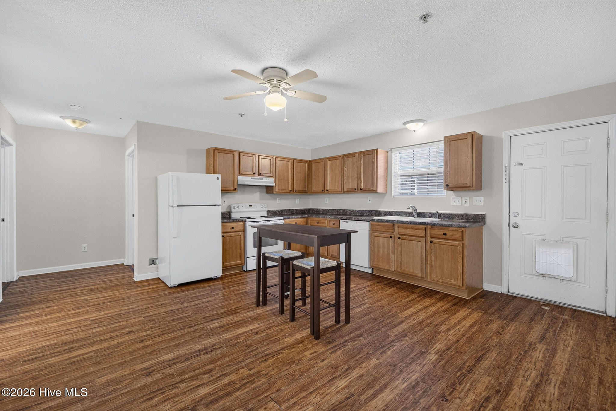 3833 Prices Lane Property Photo 7