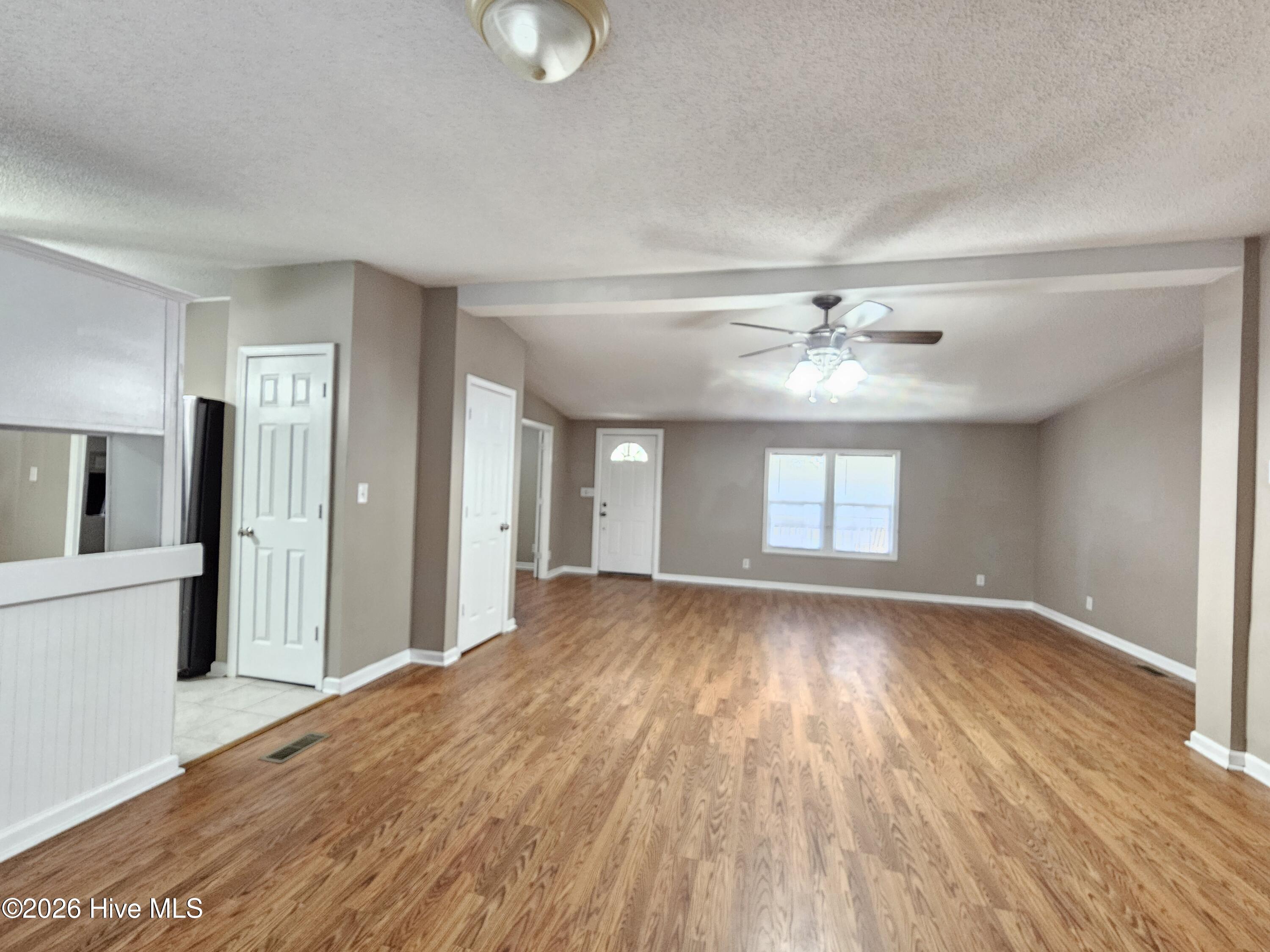 202 Castlebury Lane Property Photo 8