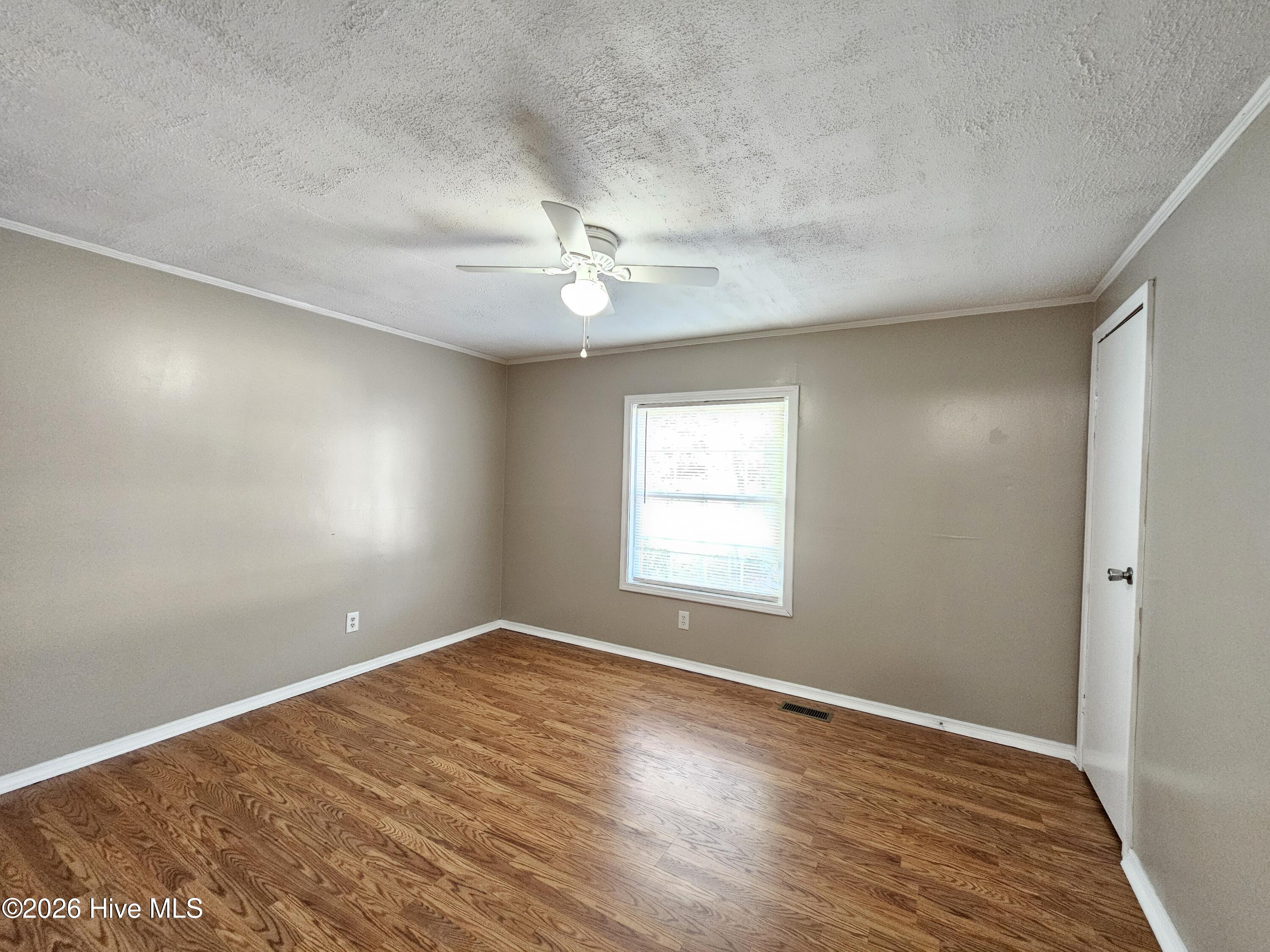202 Castlebury Lane Property Photo 22