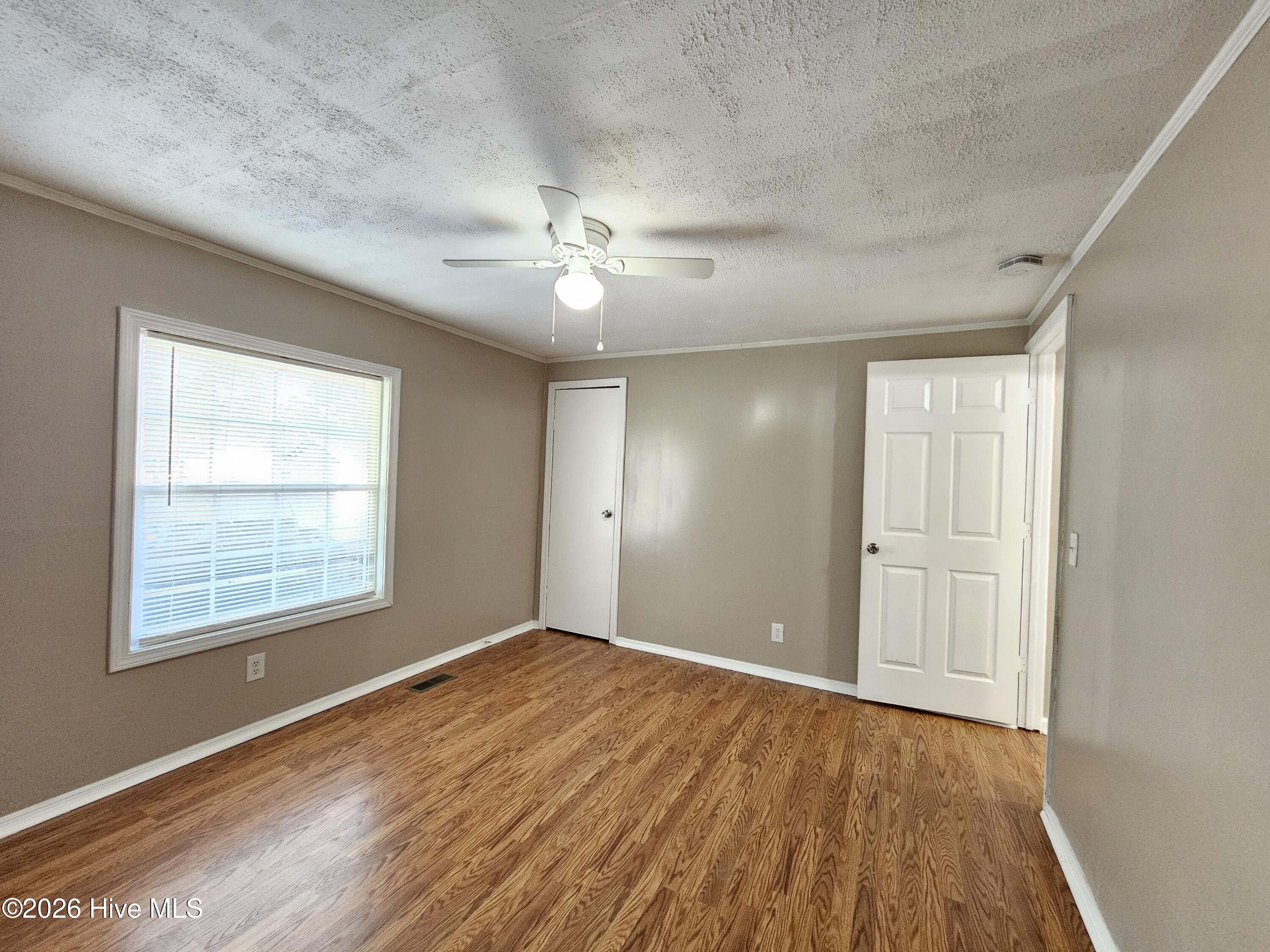 202 Castlebury Lane Property Photo 23