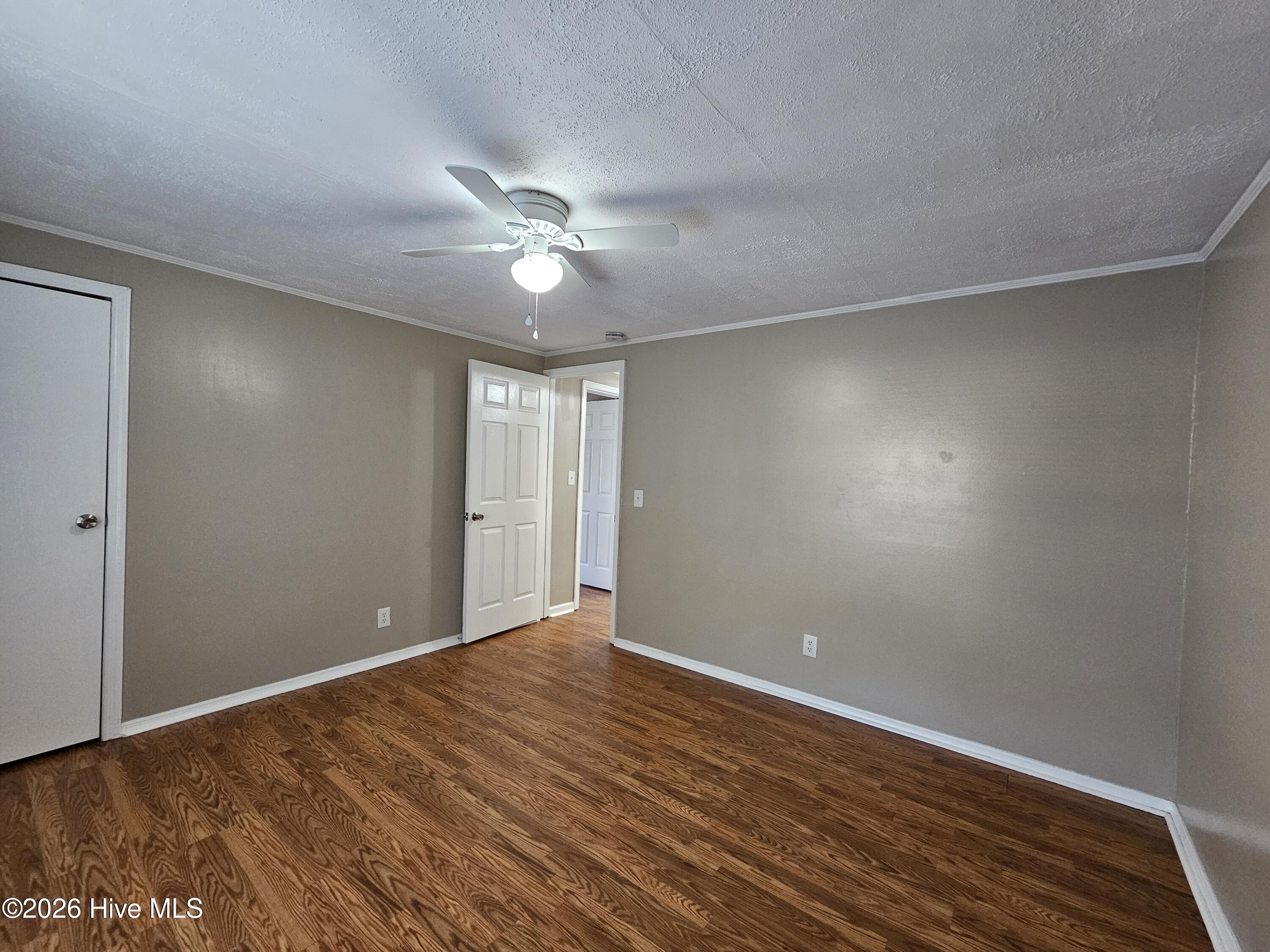 202 Castlebury Lane Property Photo 24