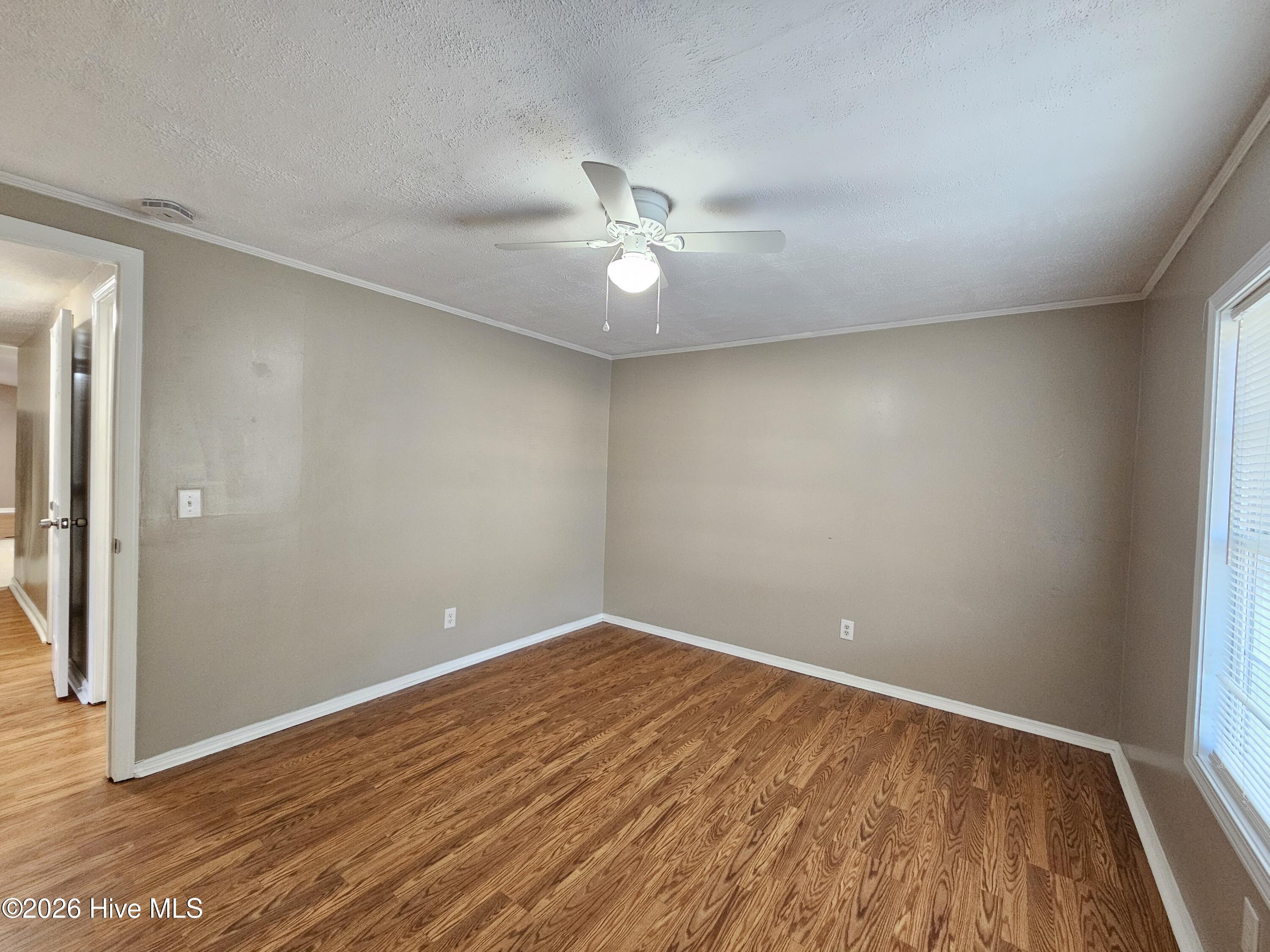 202 Castlebury Lane Property Photo 25