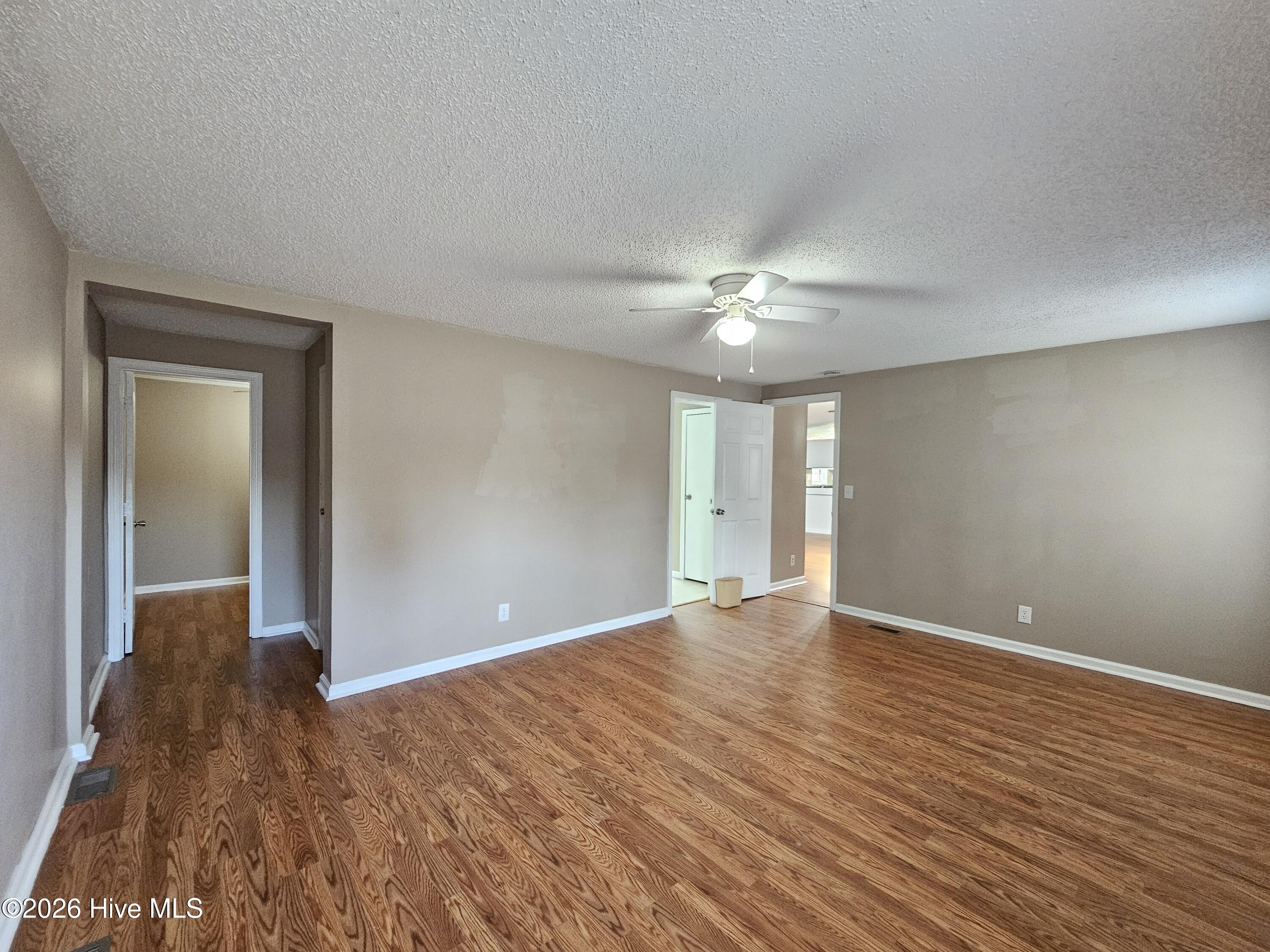 202 Castlebury Lane Property Photo 40