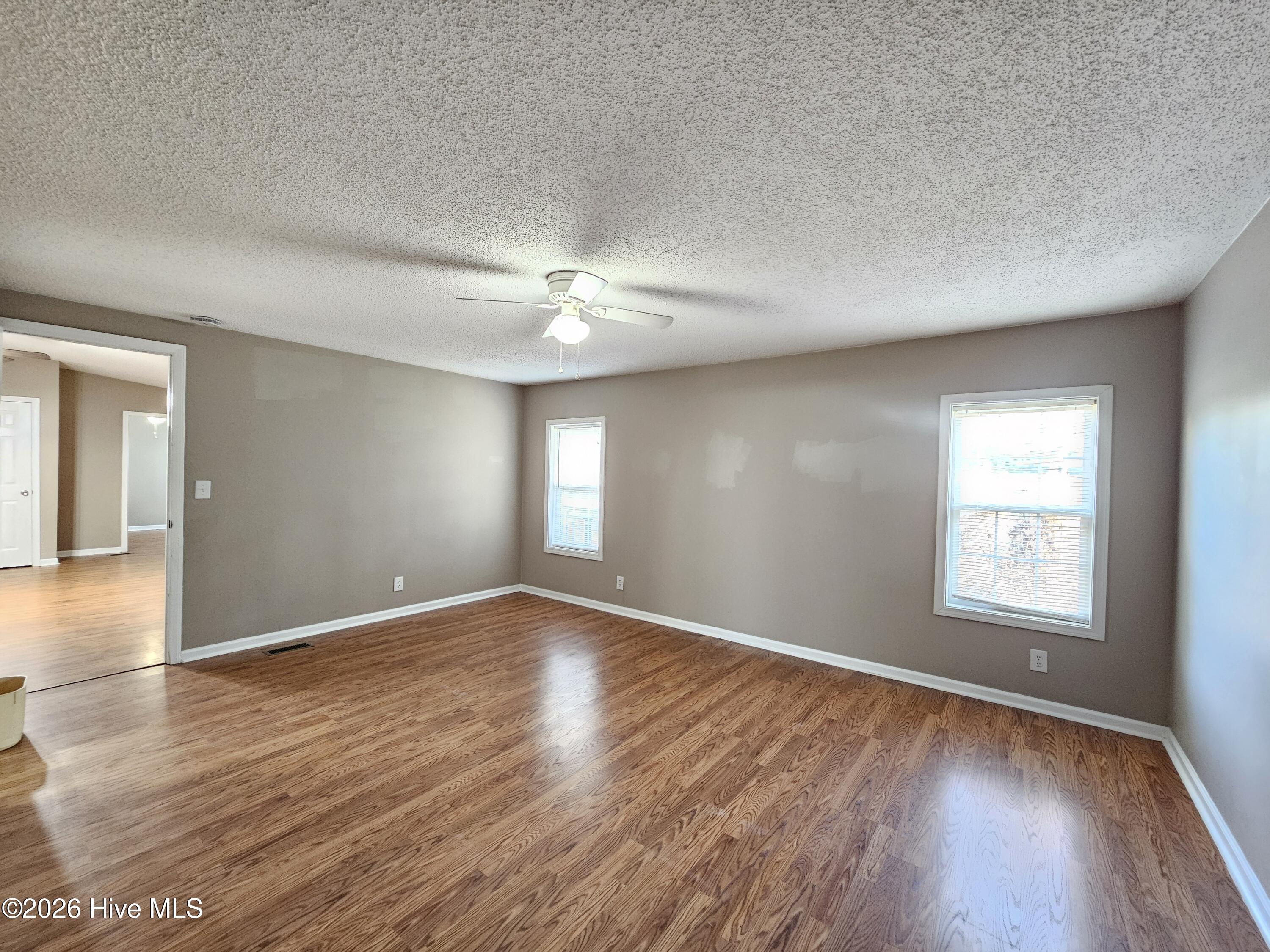 202 Castlebury Lane Property Photo 41