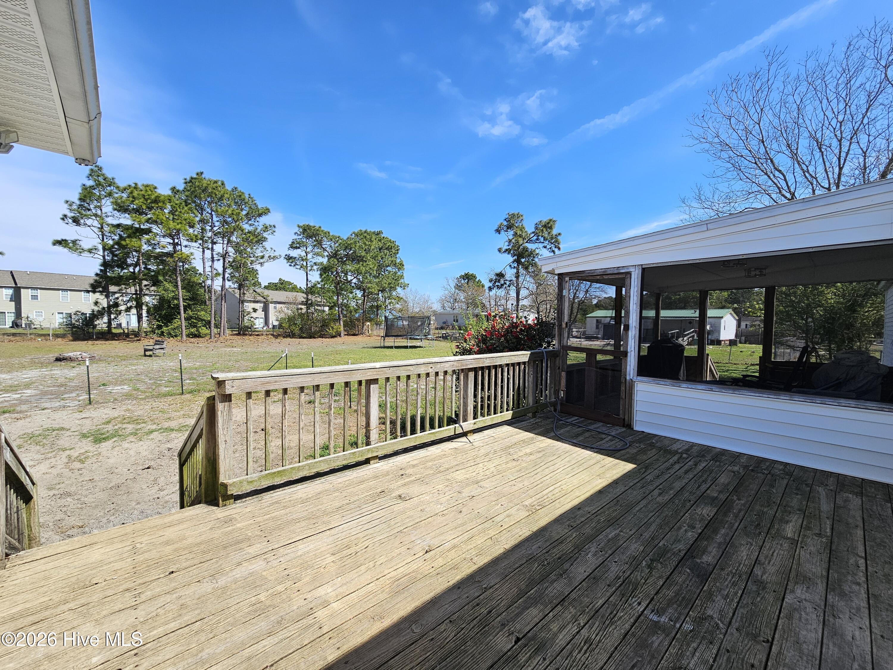 202 Castlebury Lane Property Photo 46