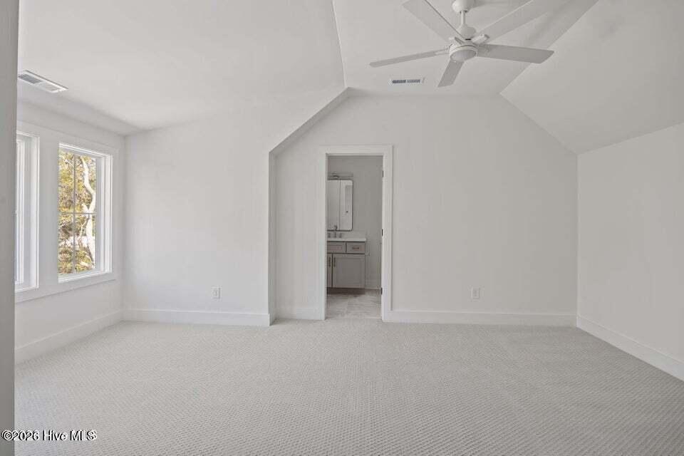 725 Breezewood Drive Se Property Photo 36