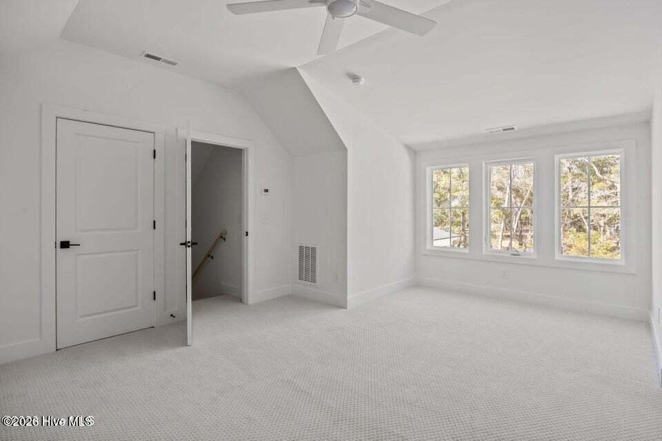 725 Breezewood Drive Se Property Photo 37