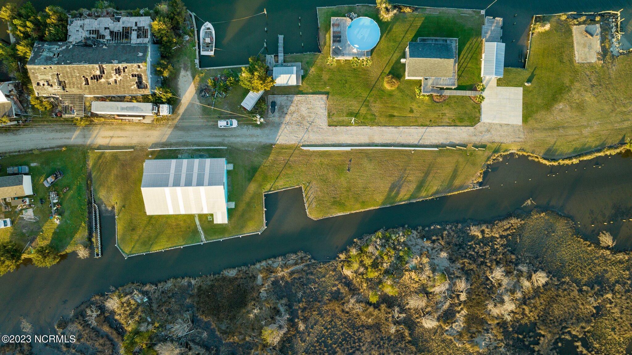 174 S Harbor Drive Property Photo 2