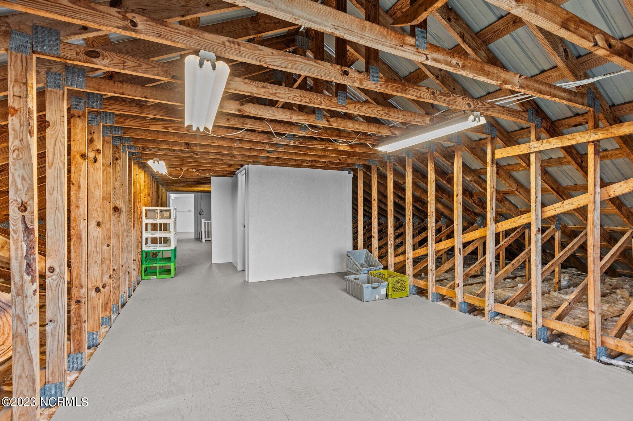 174 S Harbor Drive Property Photo 14