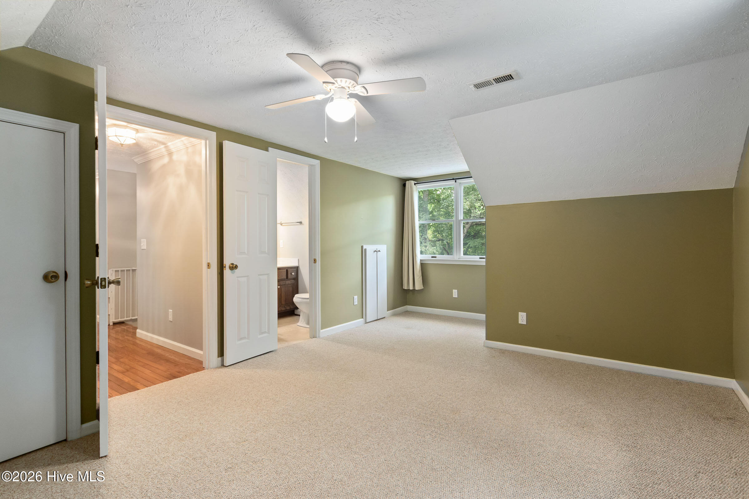21 Grand Ridge Property Photo 47