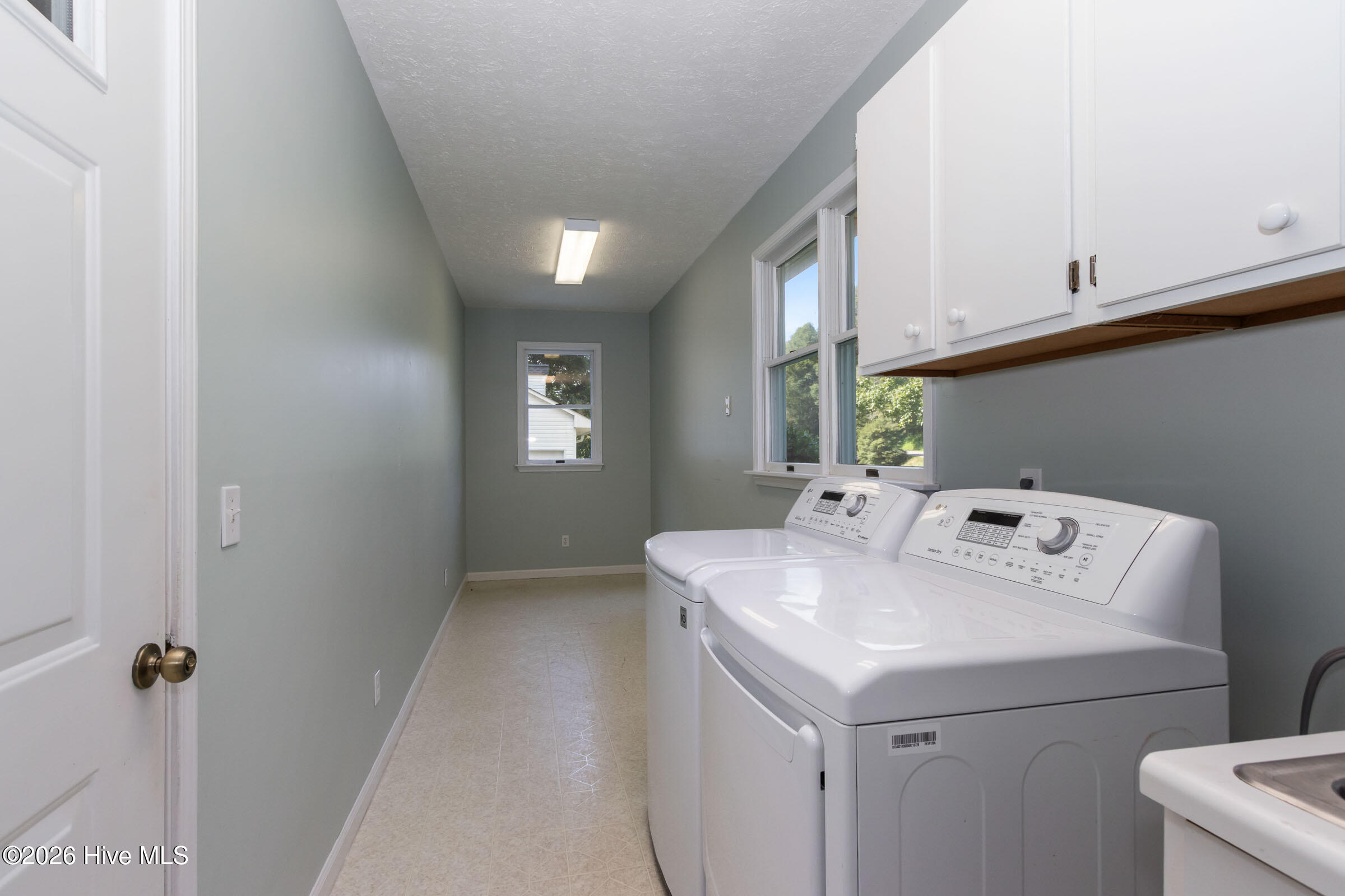 21 Grand Ridge Property Photo 53