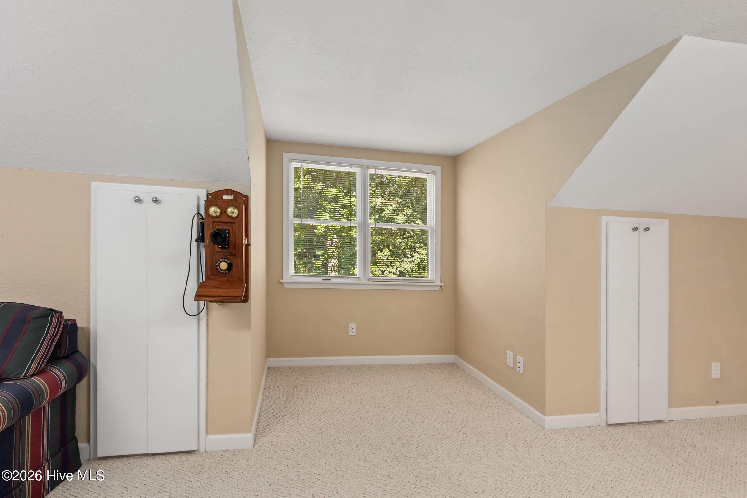 21 Grand Ridge Property Photo 63