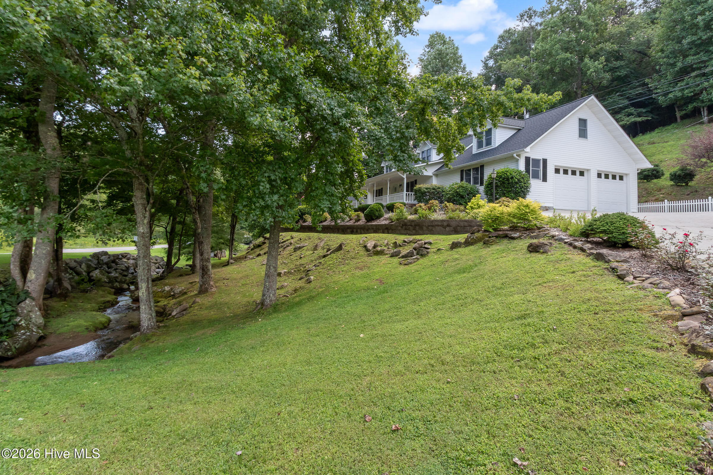21 Grand Ridge Property Photo 72