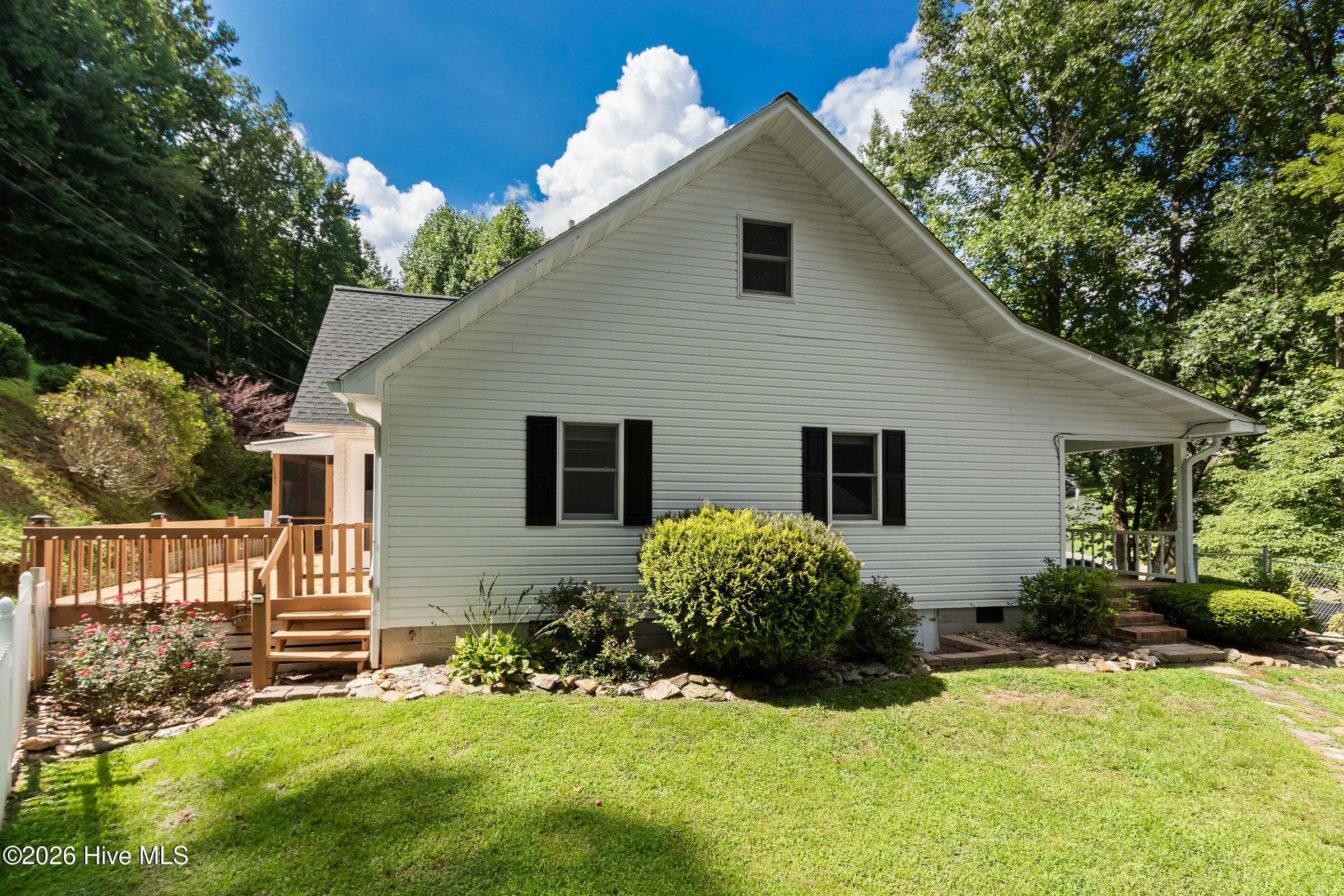 21 Grand Ridge Property Photo 78