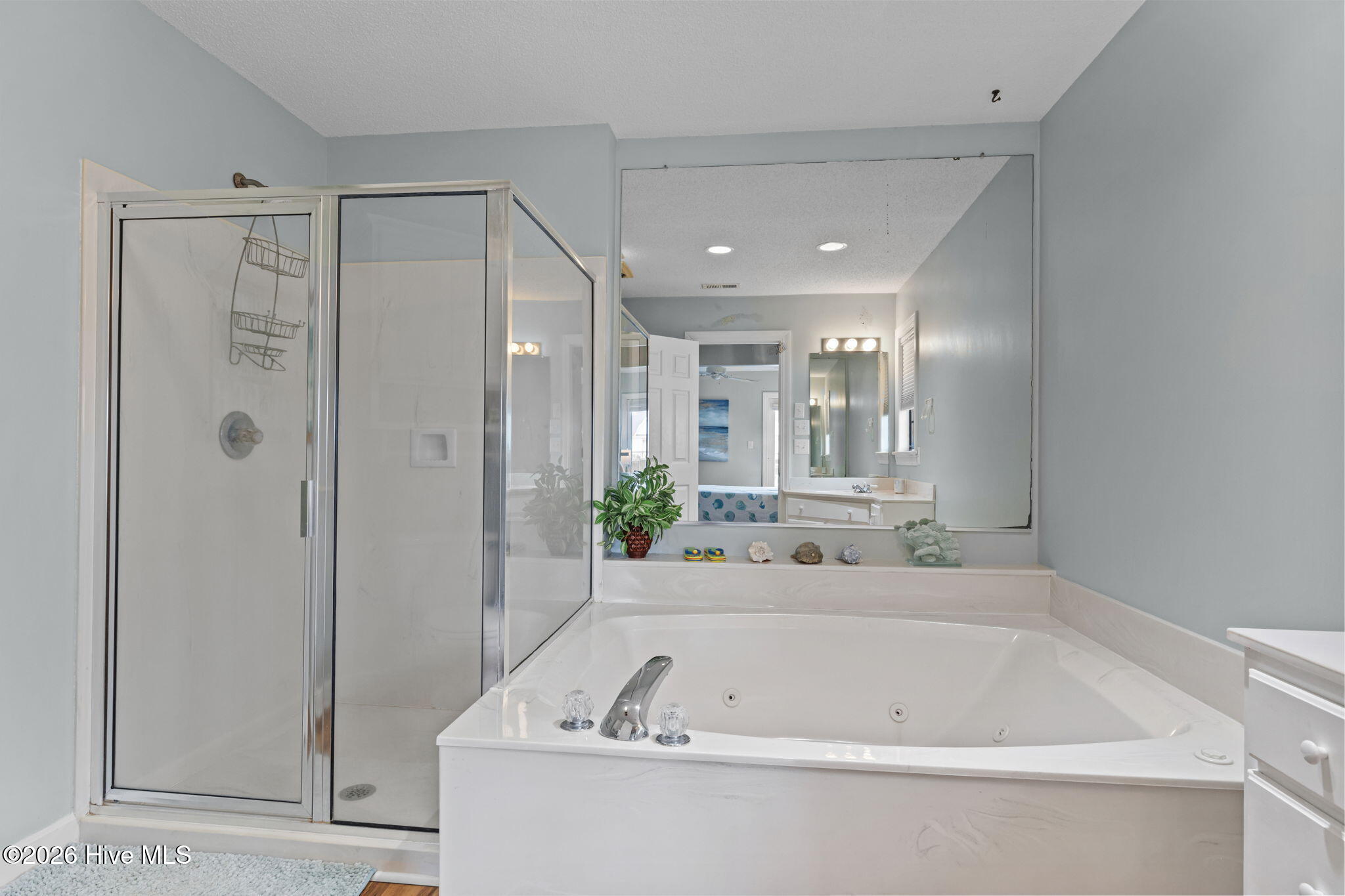 2506 Ocean Drive A2 Property Photo 24
