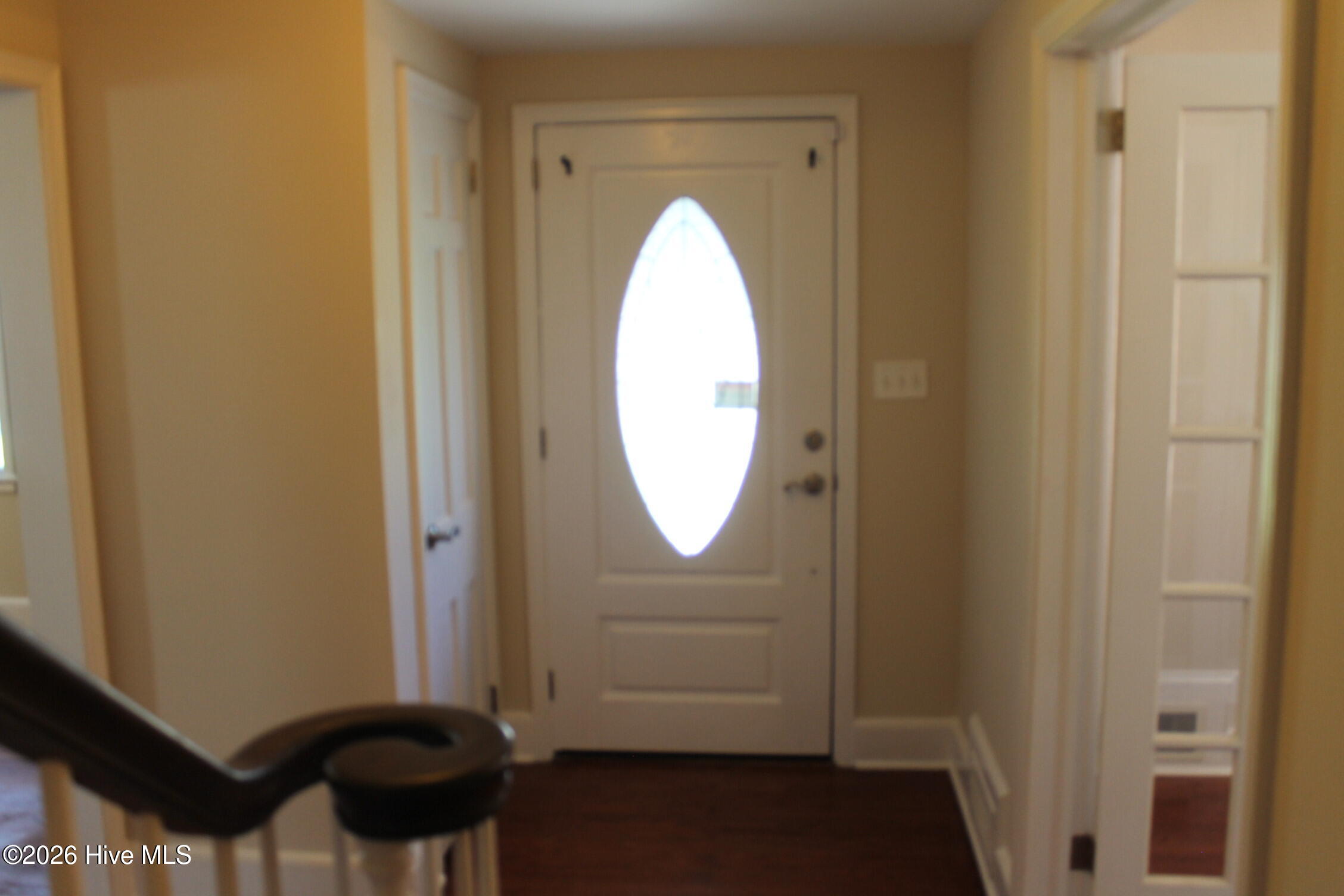 227 E College Street Property Photo 20