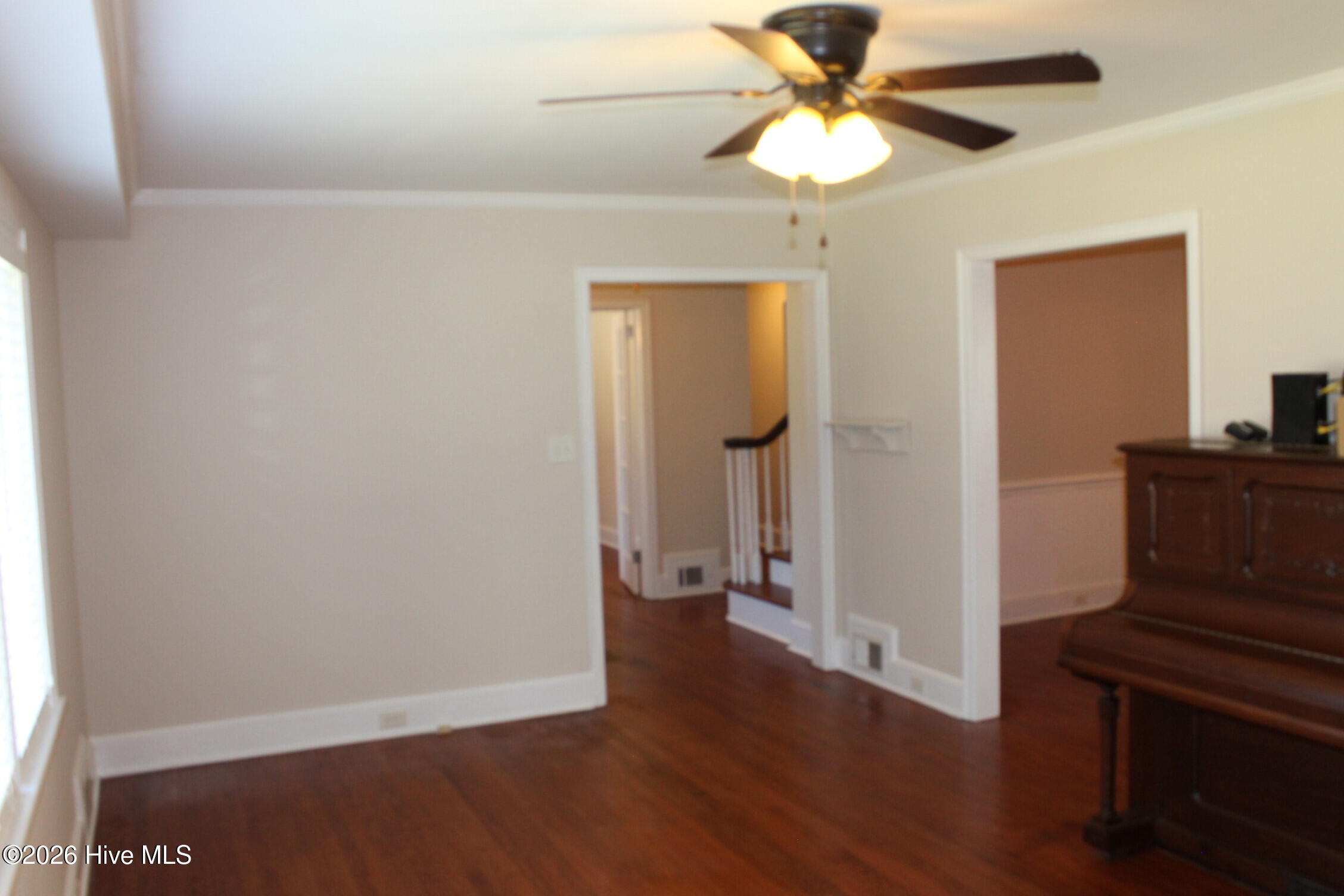 227 E College Street Property Photo 25