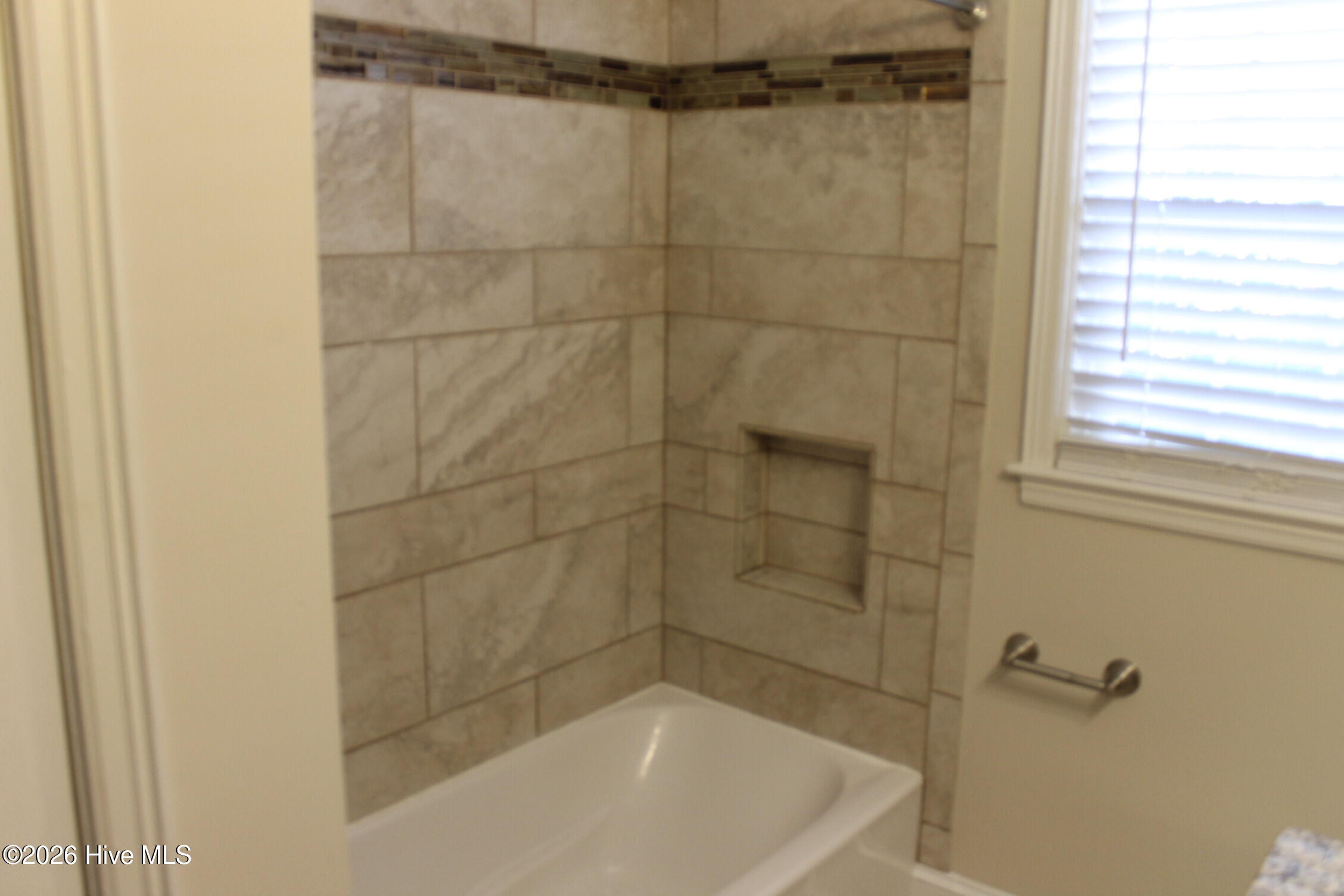 227 E College Street Property Photo 64