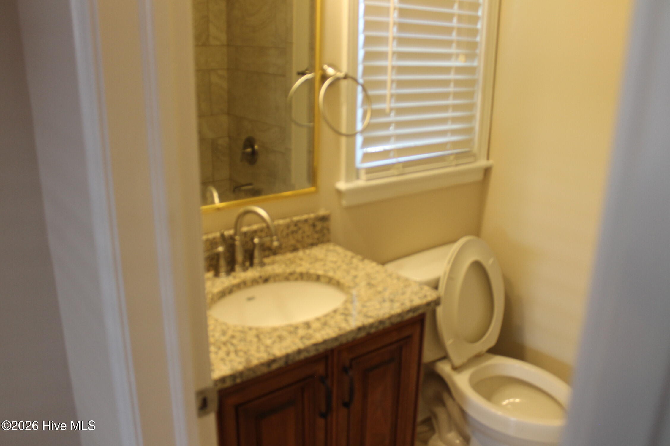 227 E College Street Property Photo 72
