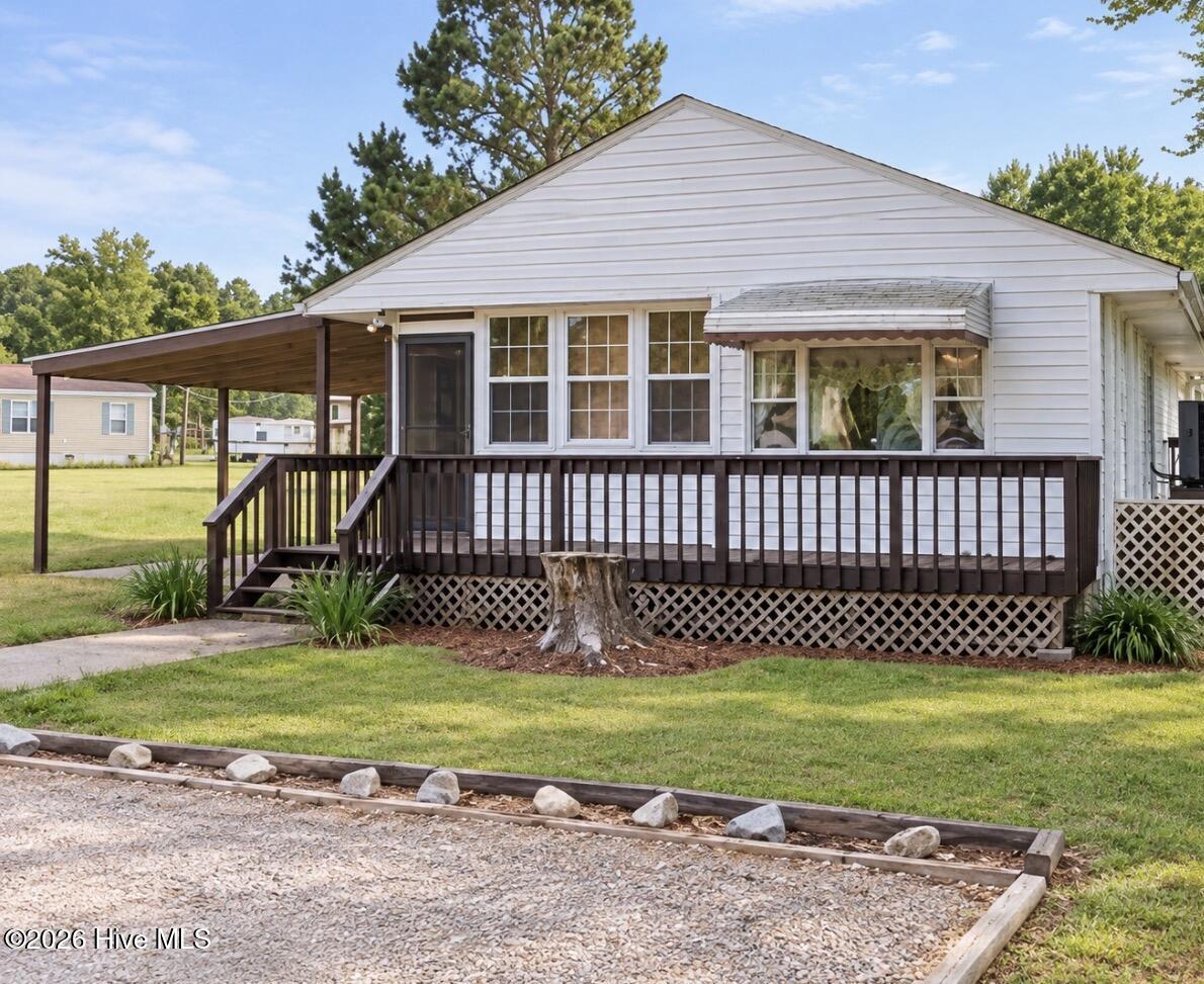 206 Scuppernong Road Property Photo 1