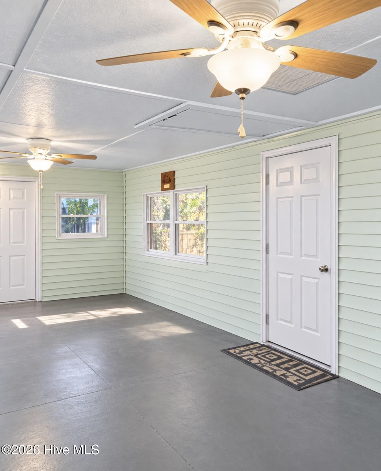 206 Scuppernong Road Property Photo 3