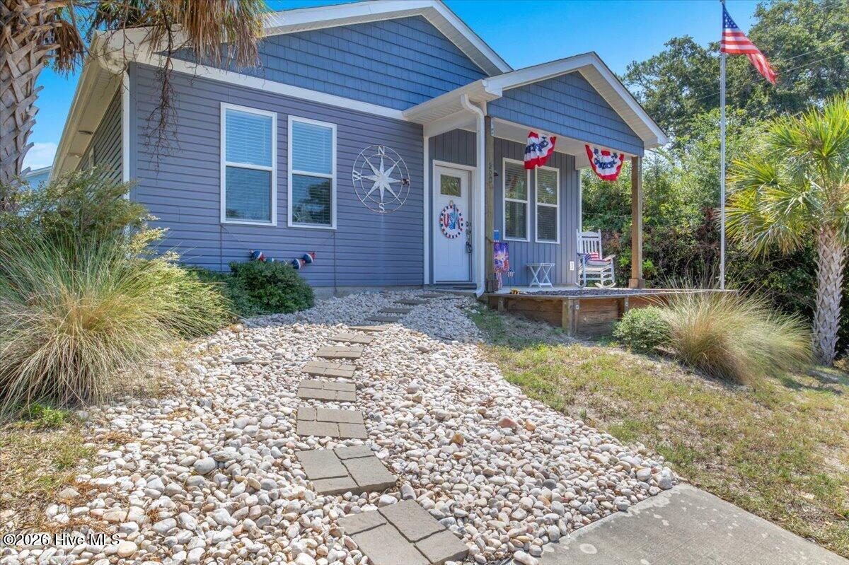 302 Deer Trail Property Photo 2