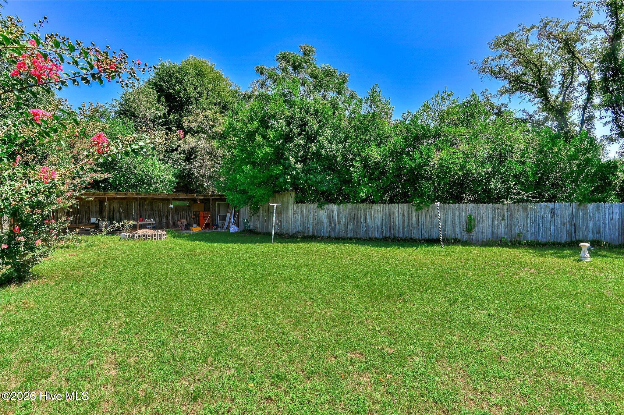 303 Serpentine Drive Property Photo 37